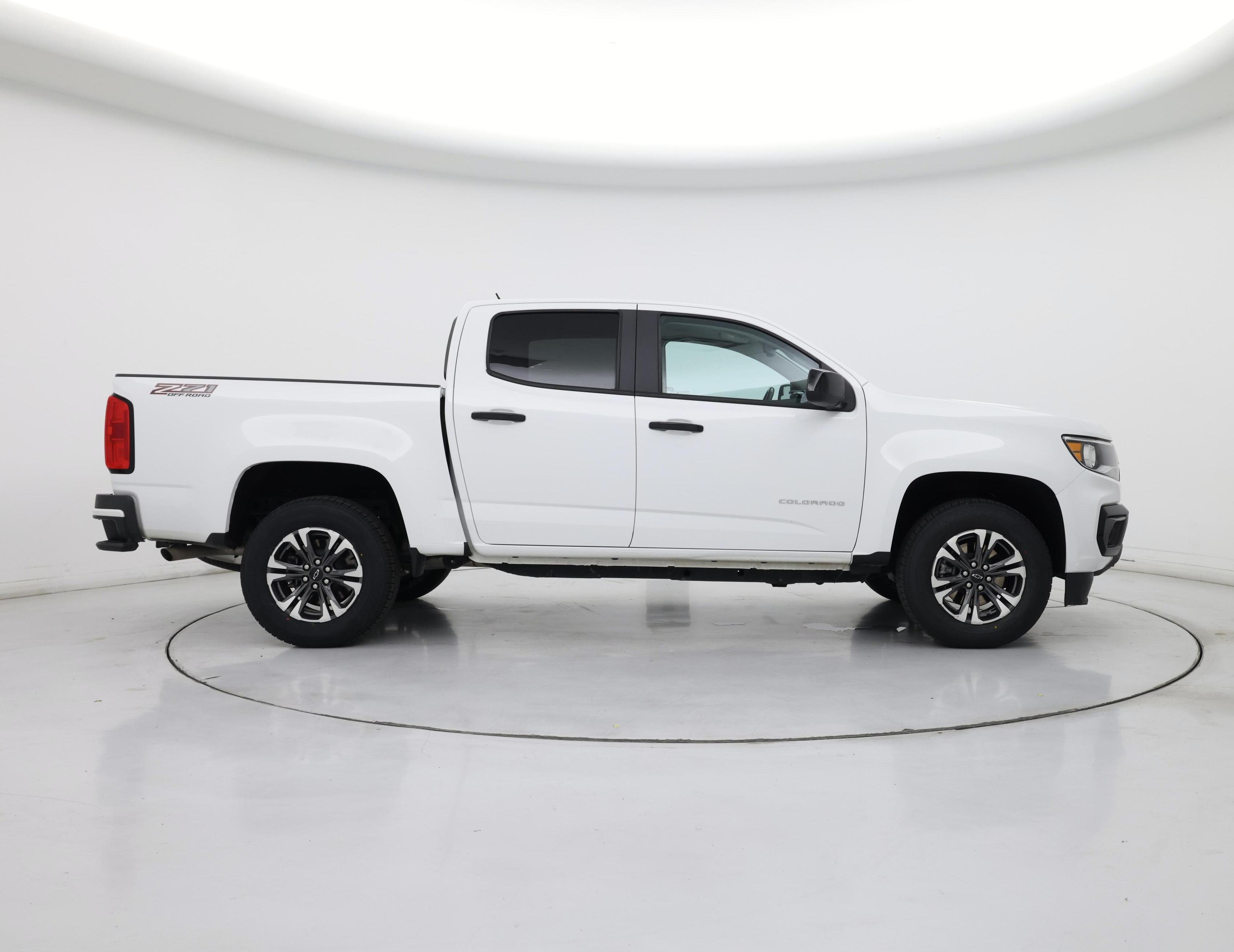 Thumbnail: 2021 Chevrolet Colorado - 7
