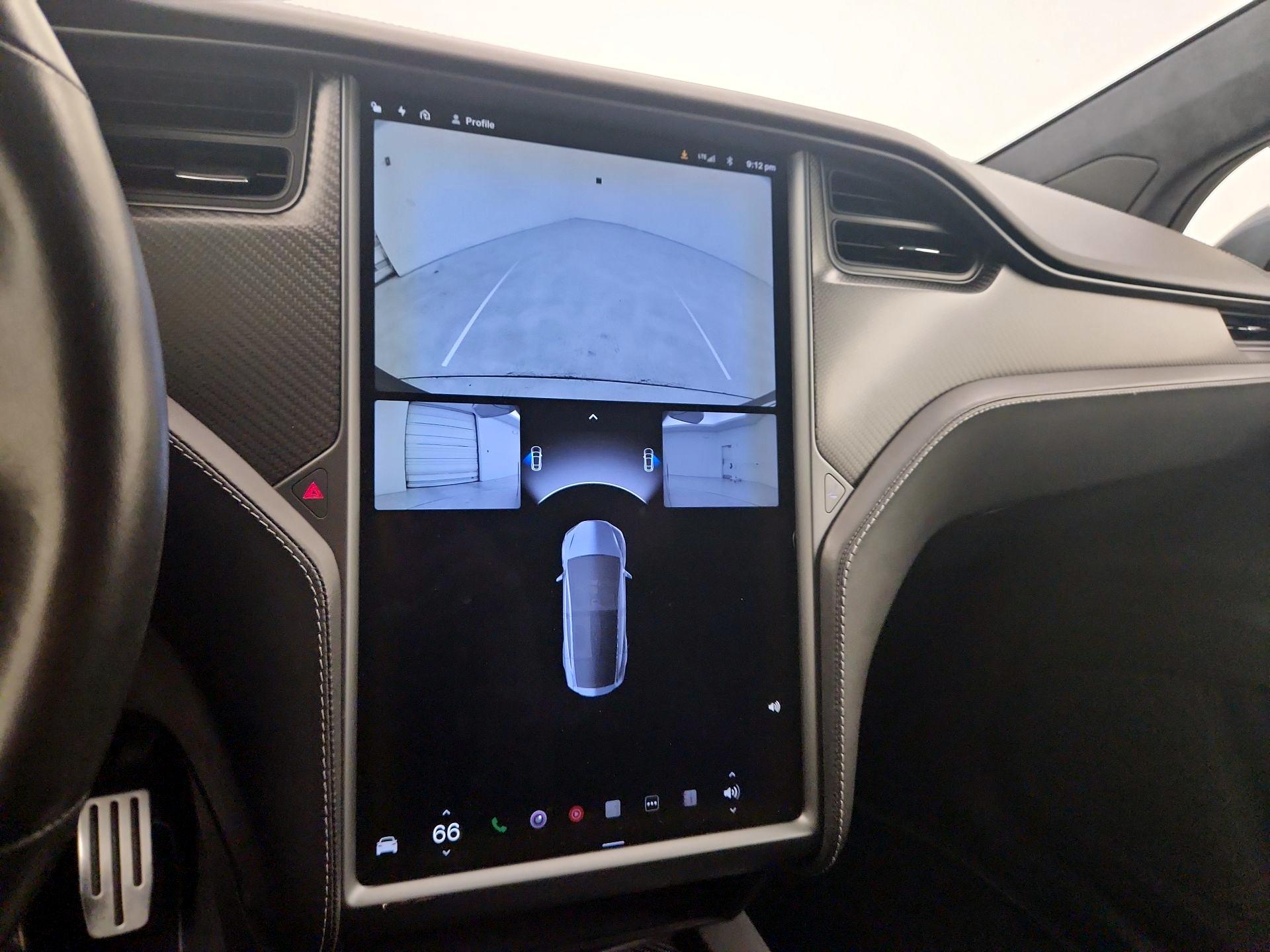 Thumbnail: 2019 Tesla Model X - 14