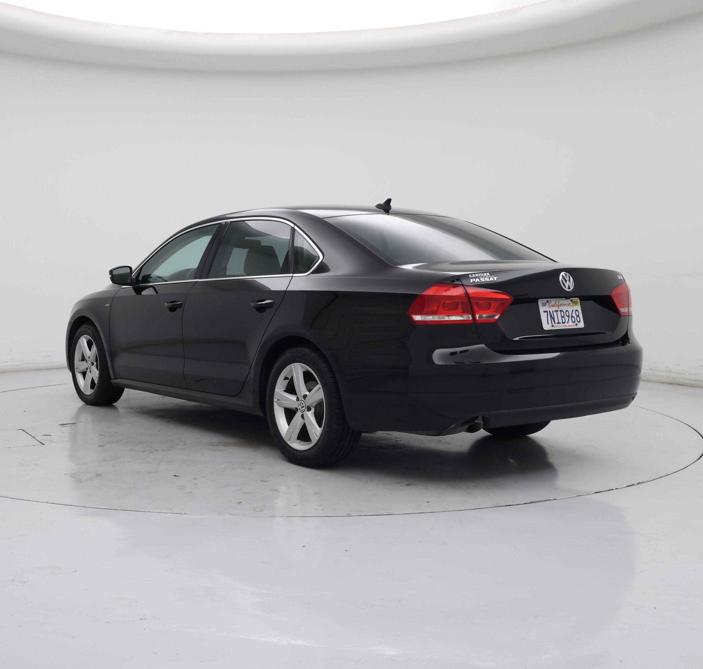 Thumbnail: 2015 Volkswagen Passat - 2