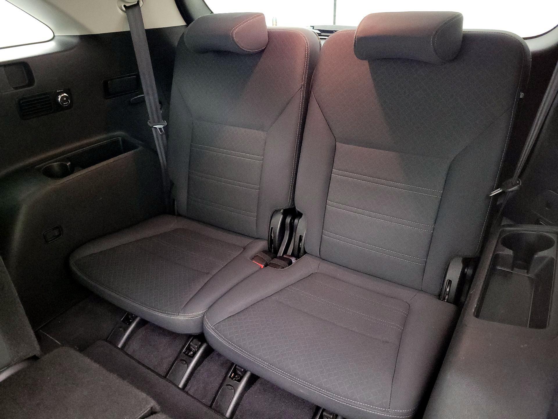 Thumbnail: 2016 Kia Sorento - 20
