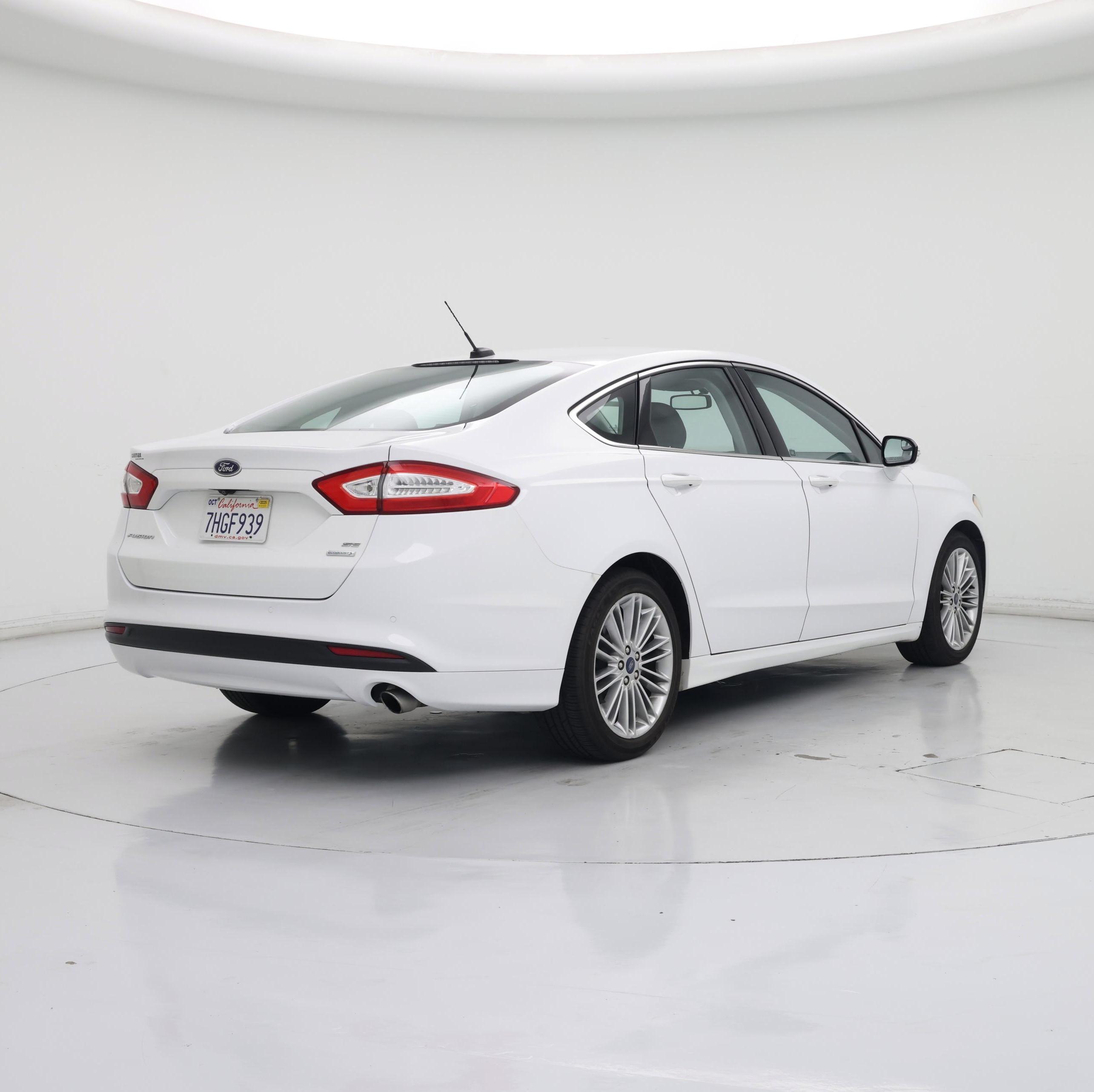 Thumbnail: 2015 Ford Fusion - 8