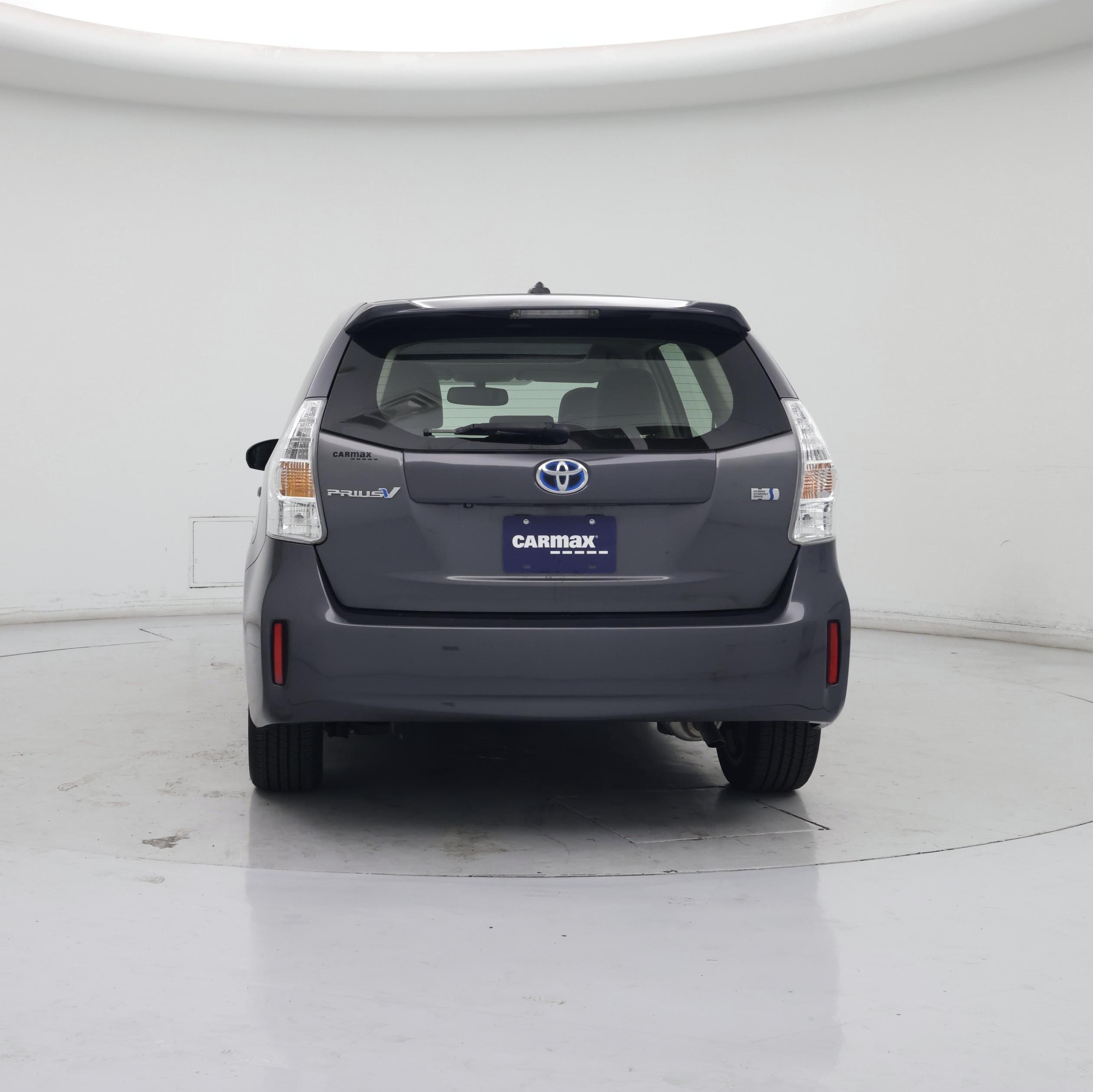 Thumbnail: 2014 Toyota Prius v - 6