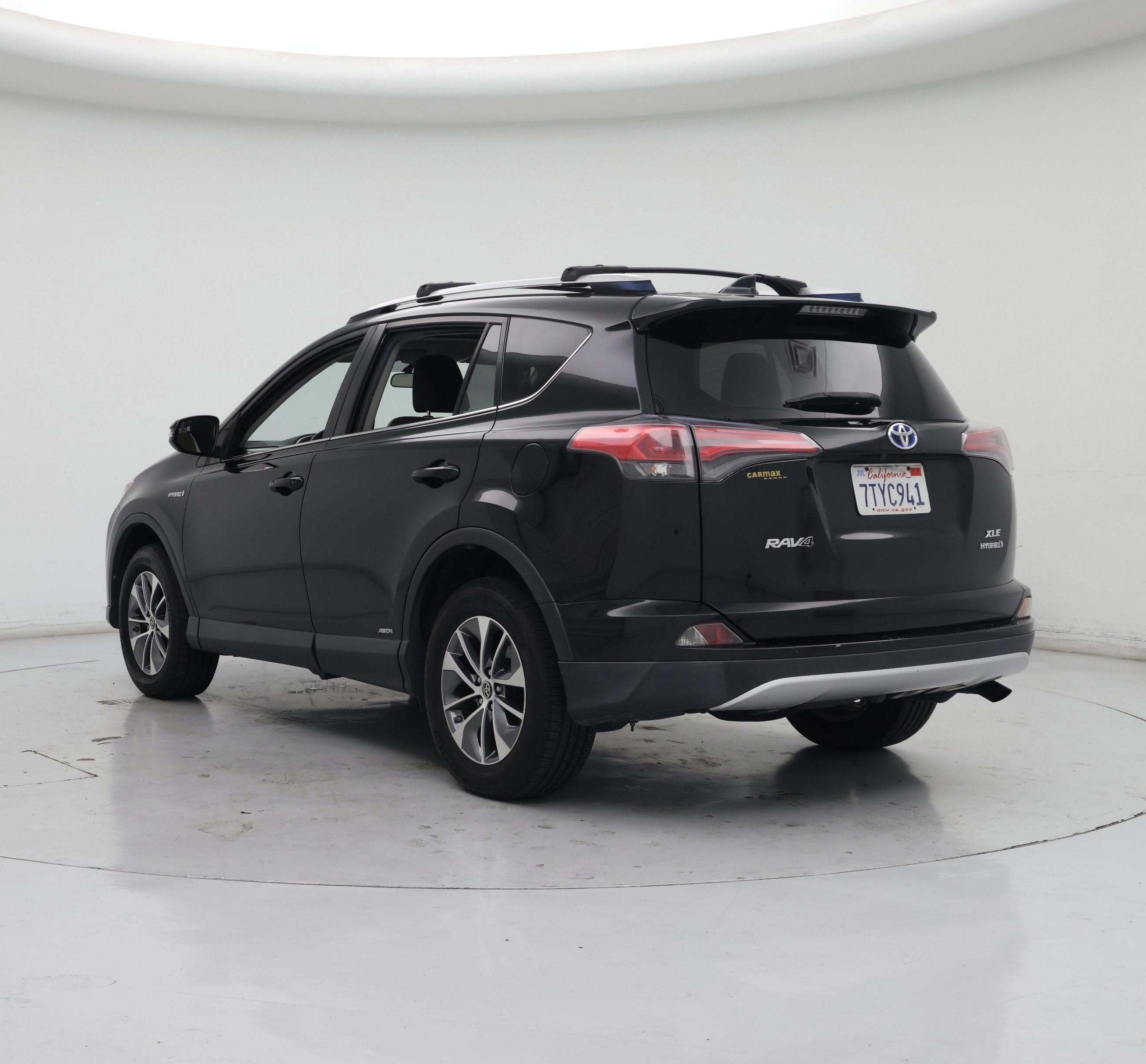 Thumbnail: 2016 Toyota RAV4 - 2