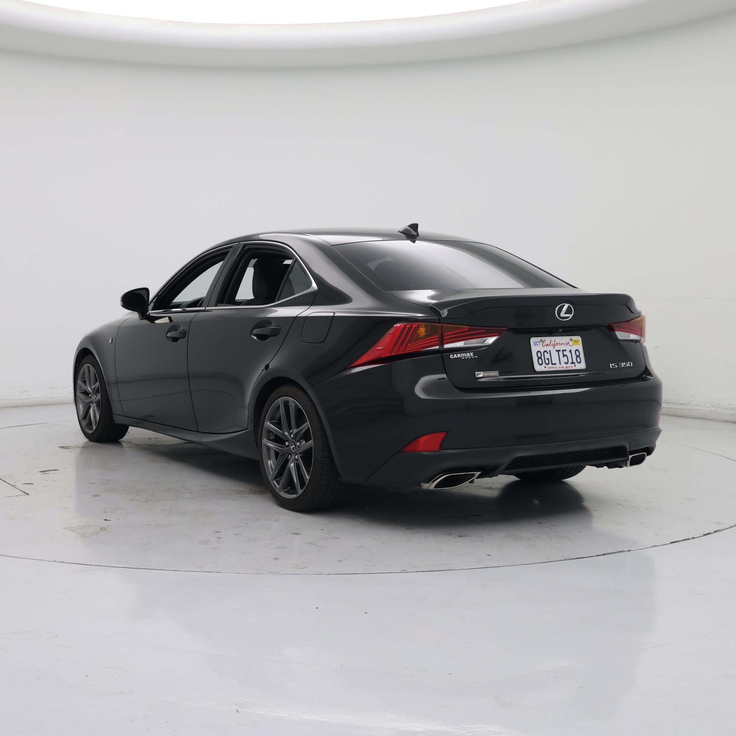 Thumbnail: 2018 Lexus IS - 2