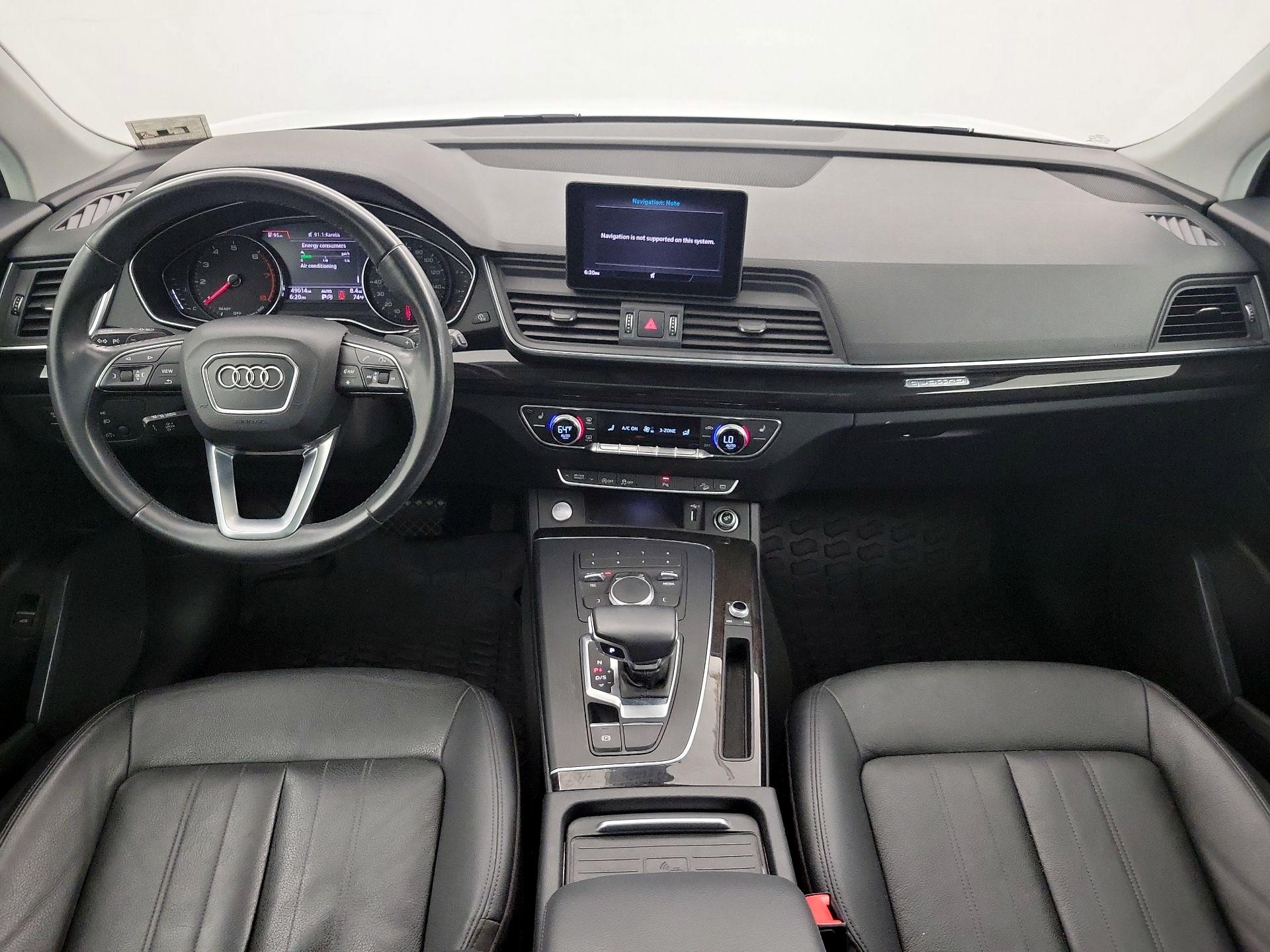 Thumbnail: 2020 Audi Q5 - 9