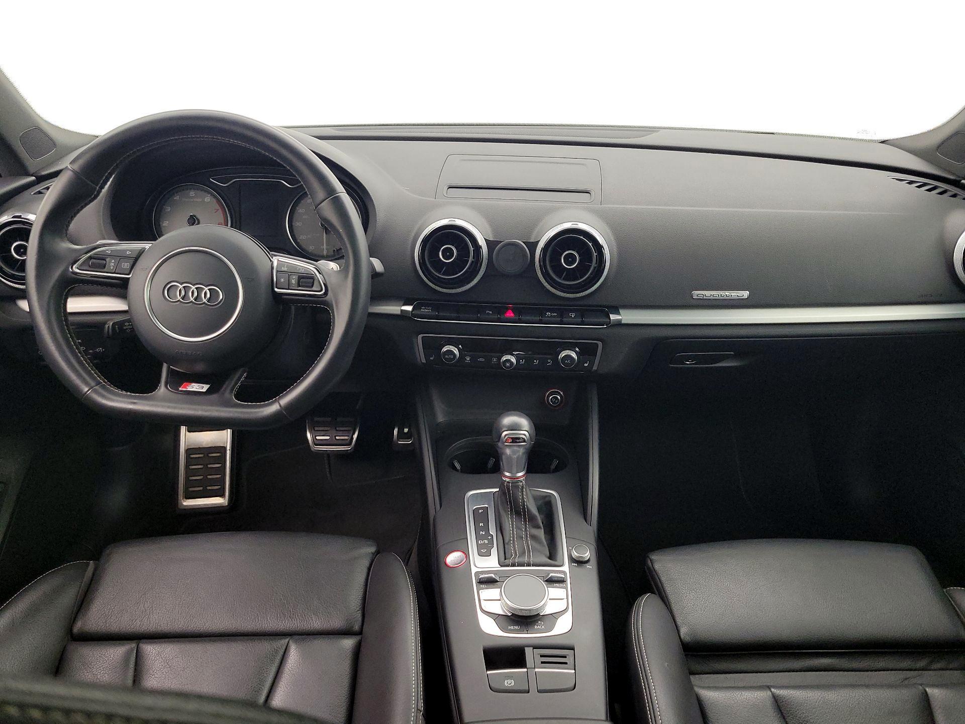 Thumbnail: 2016 Audi S3 - 9