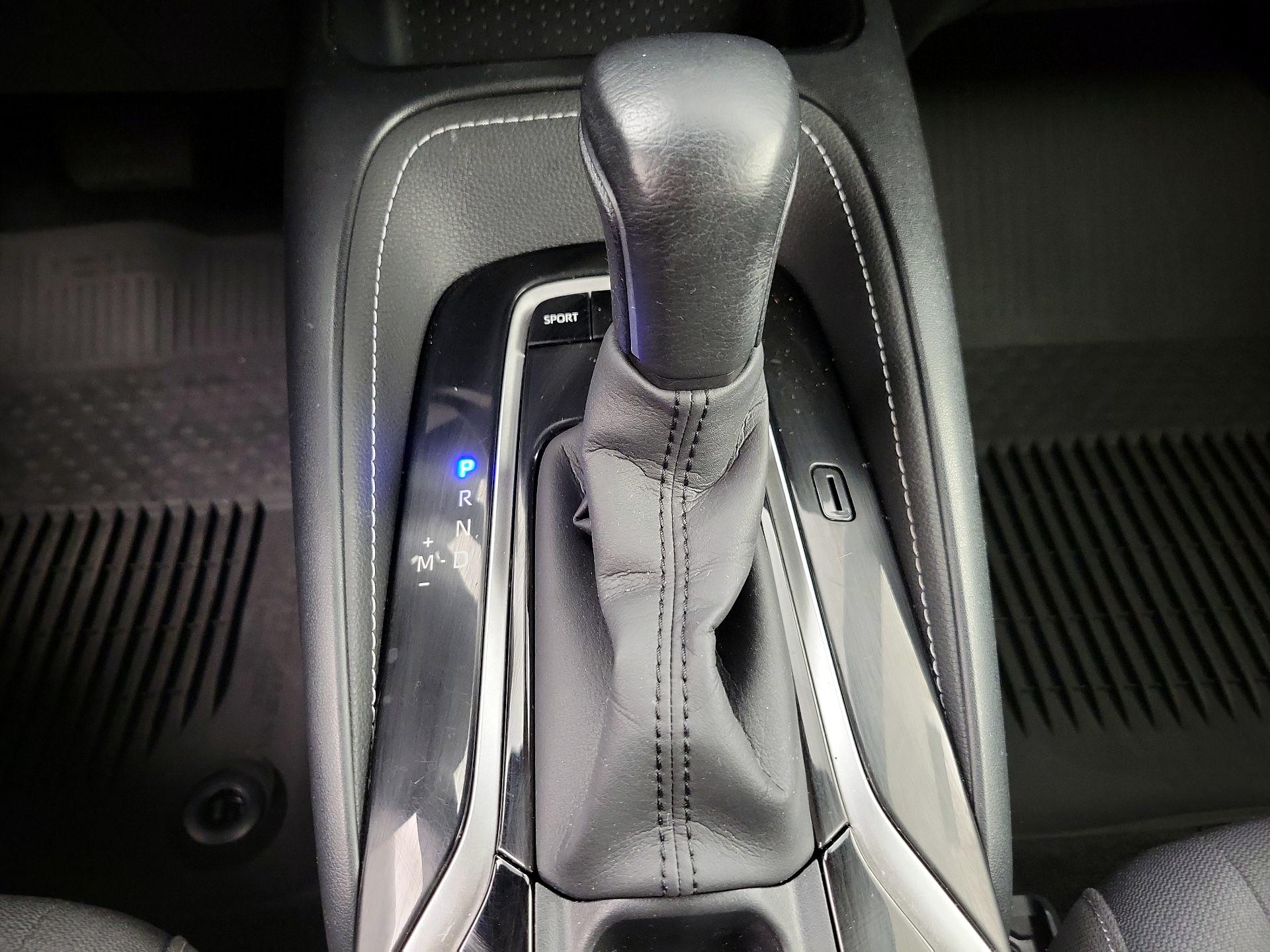 Thumbnail: 2021 Toyota Corolla - 17