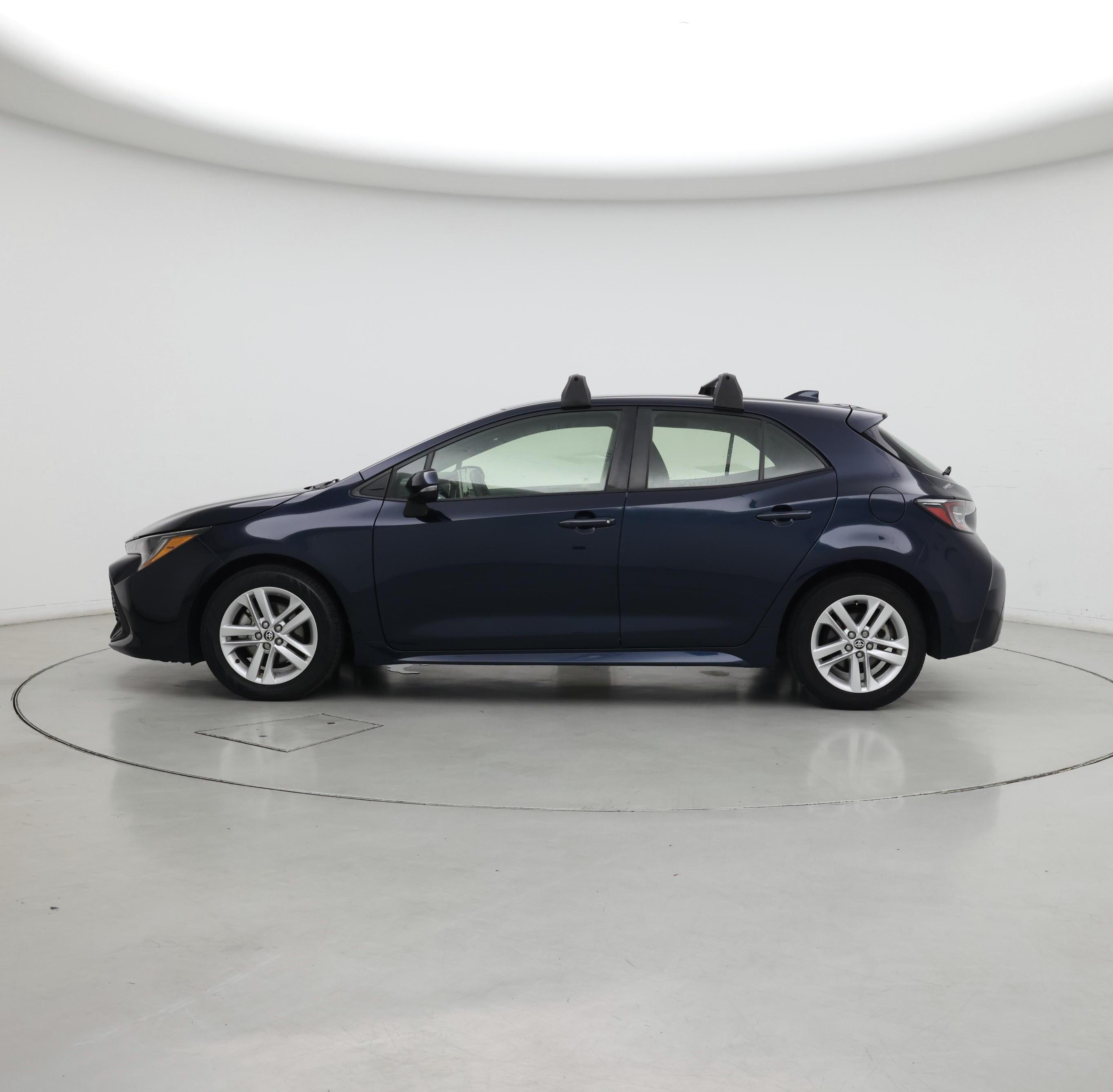 Thumbnail: 2021 Toyota Corolla - 3