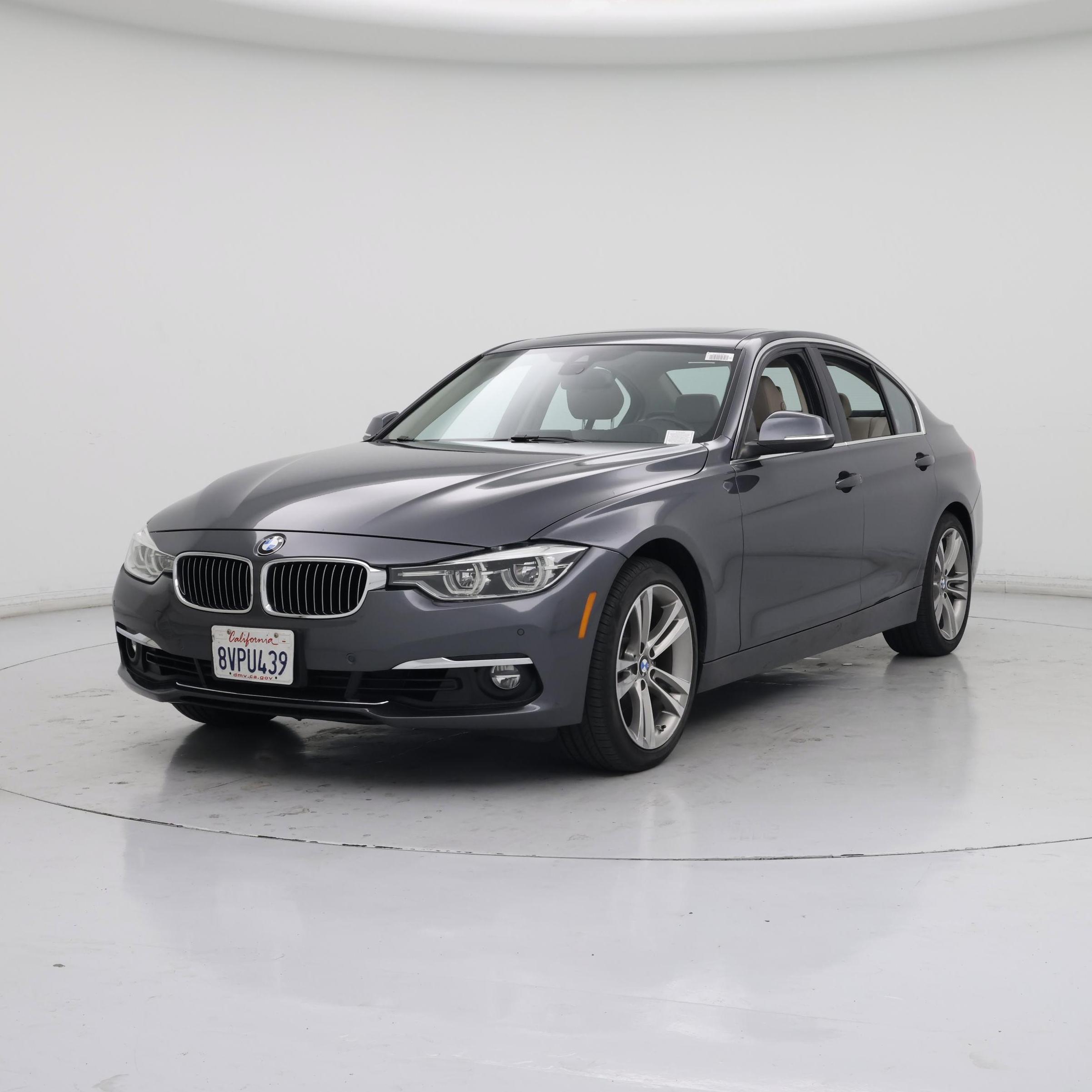 Thumbnail: 2018 BMW 3 Series - 4