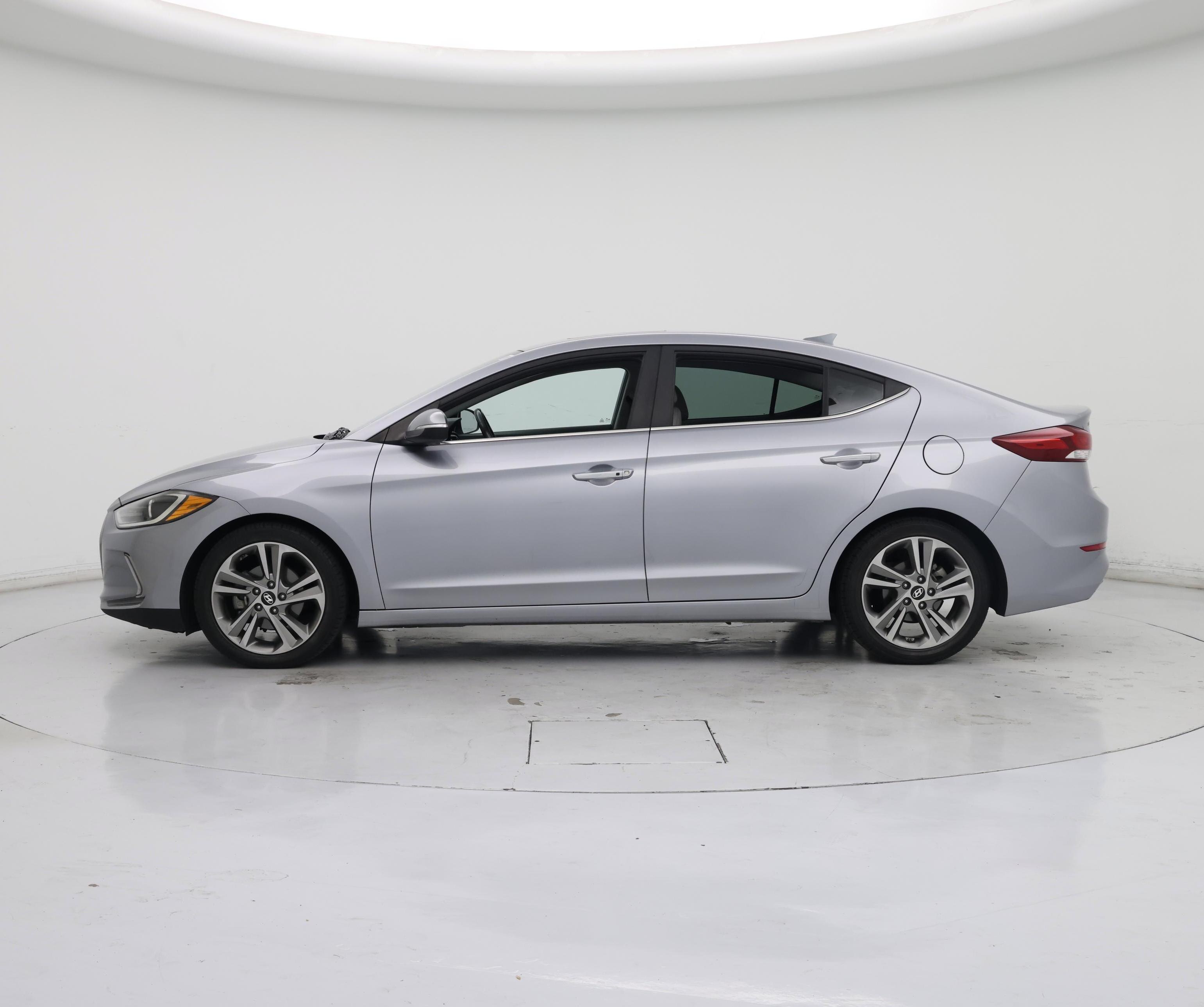 Thumbnail: 2017 Hyundai Elantra - 3