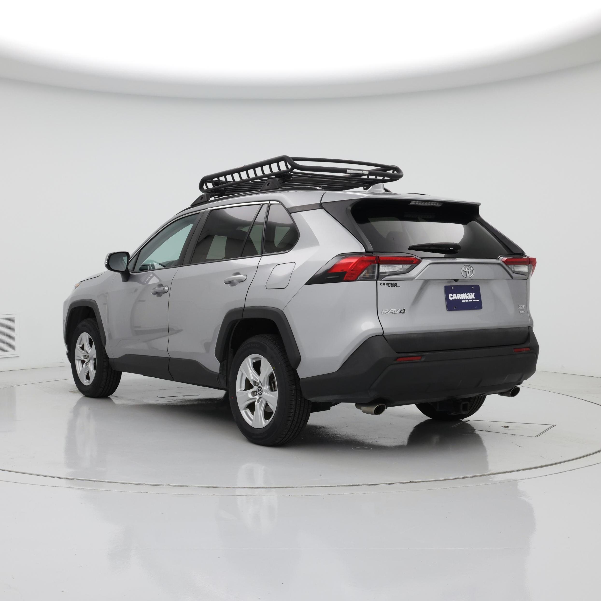 Thumbnail: 2019 Toyota RAV4 - 2