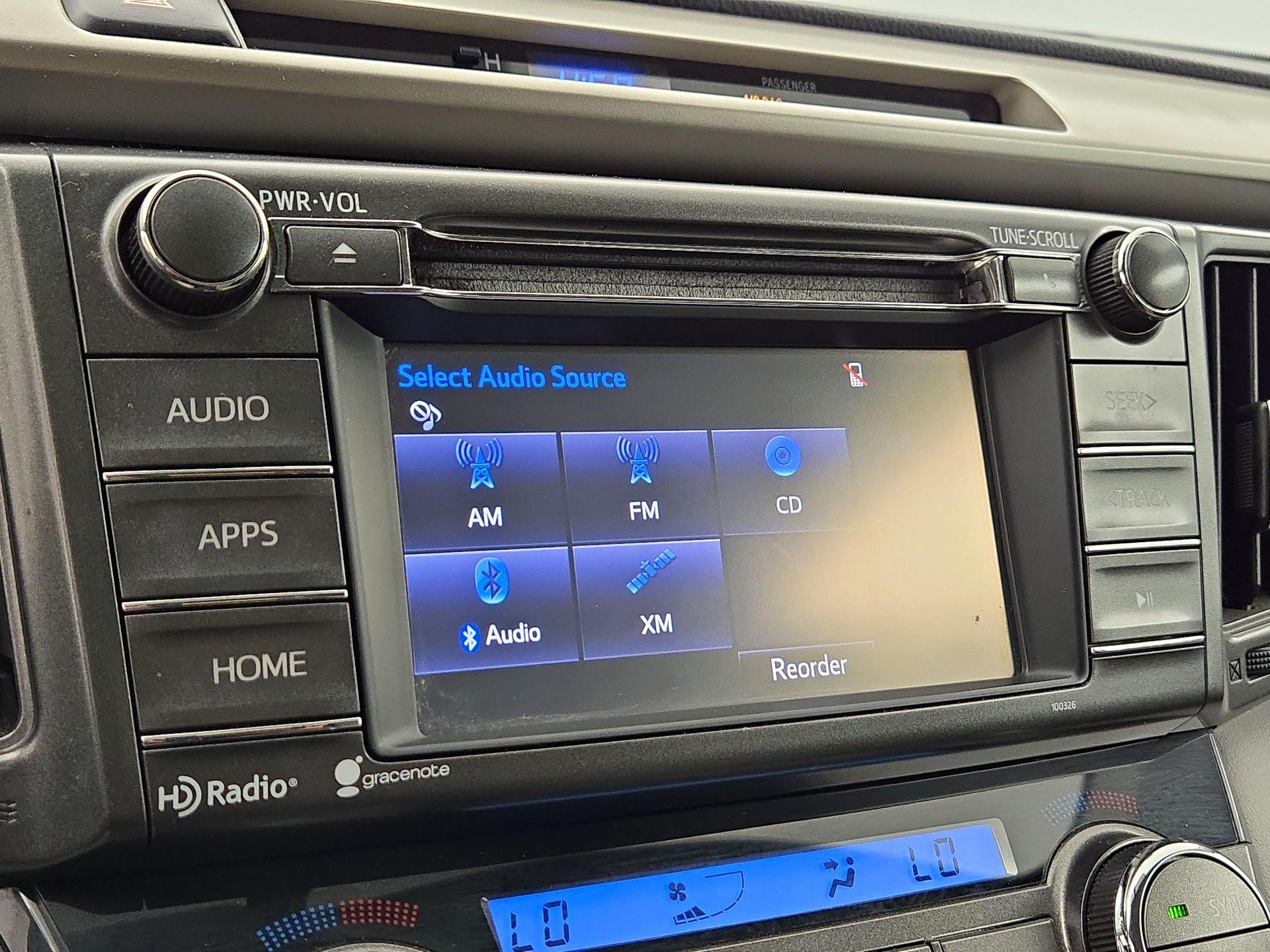 Thumbnail: 2015 Toyota RAV4 - 15