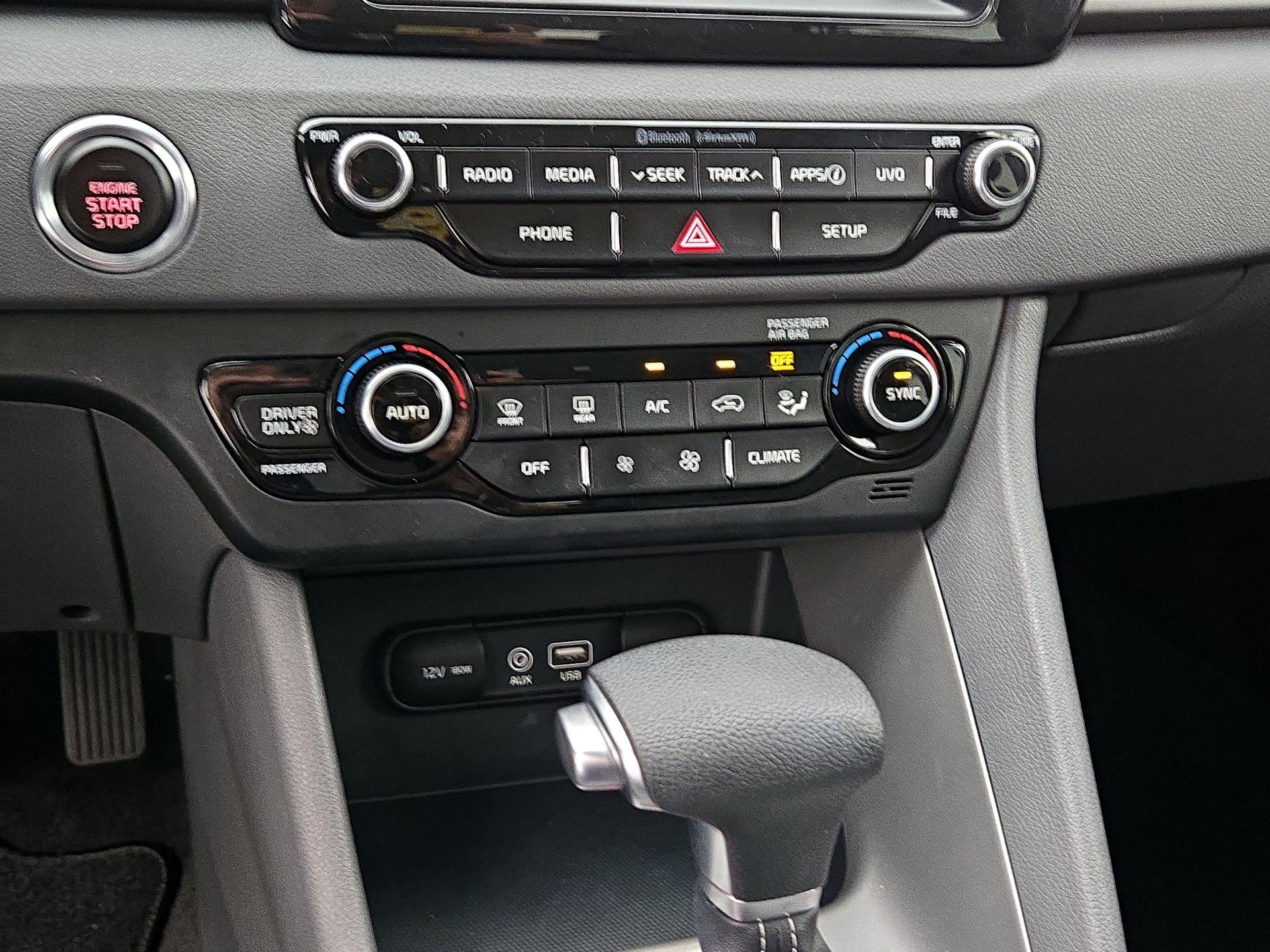 Thumbnail: 2019 Kia Niro - 16