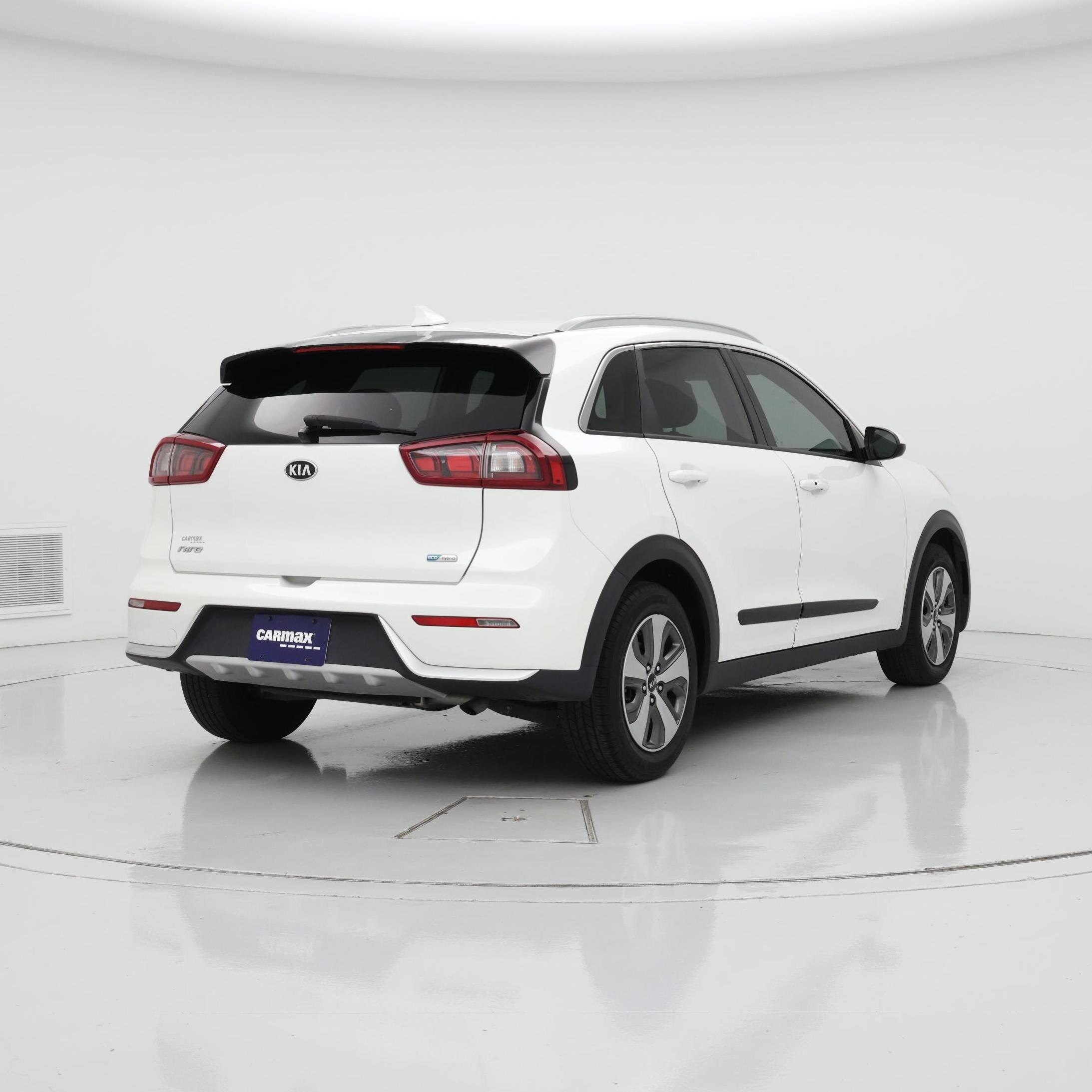 Thumbnail: 2019 Kia Niro - 8