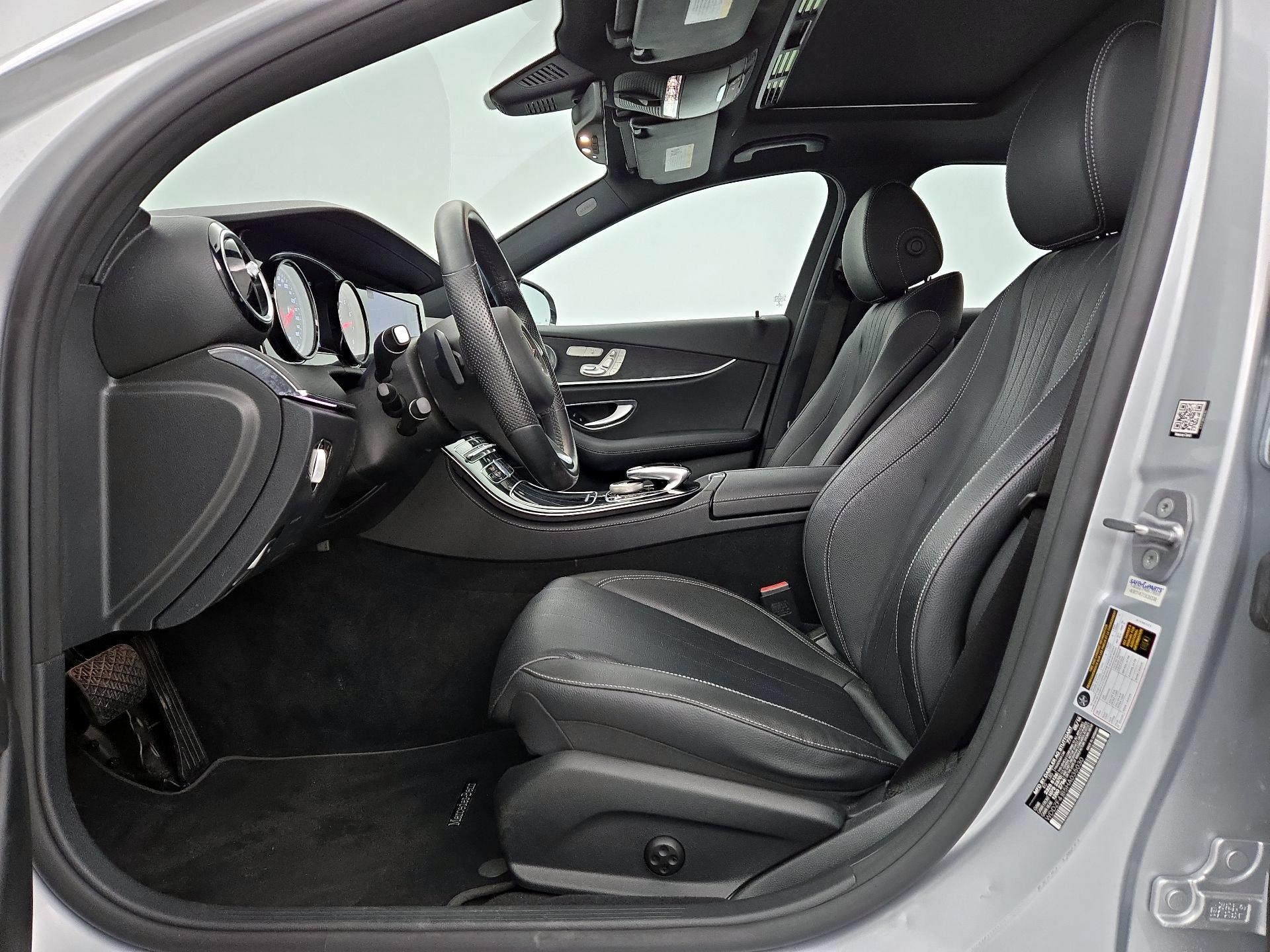 Thumbnail: 2017 Mercedes-Benz E-Class - 11