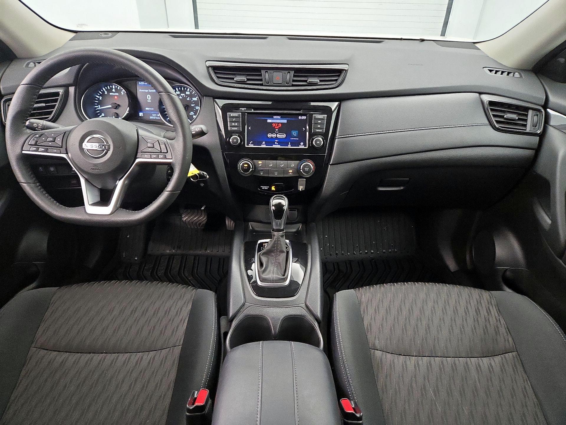 Thumbnail: 2020 Nissan Rogue - 9