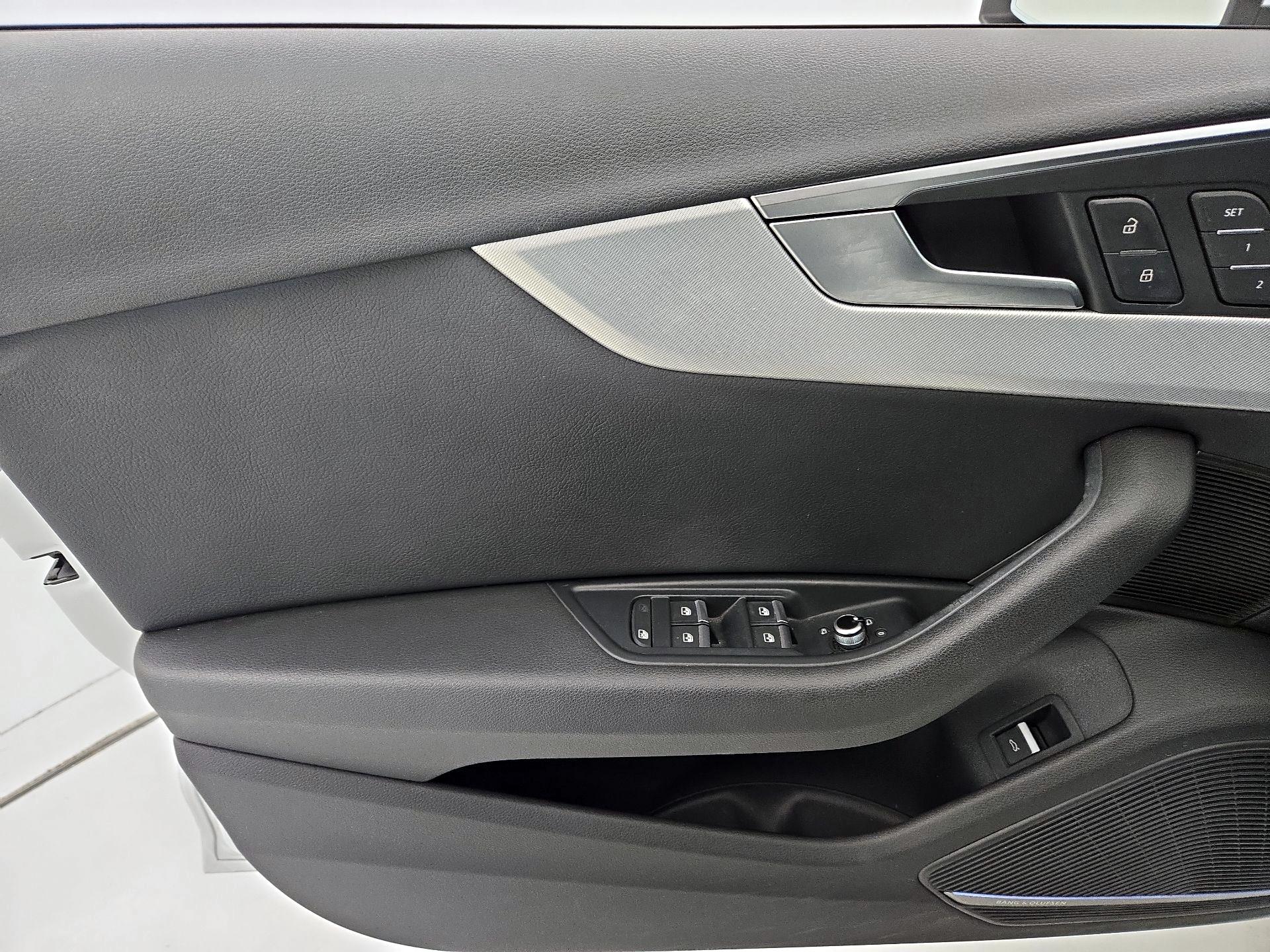 Thumbnail: 2018 Audi A4 - 12