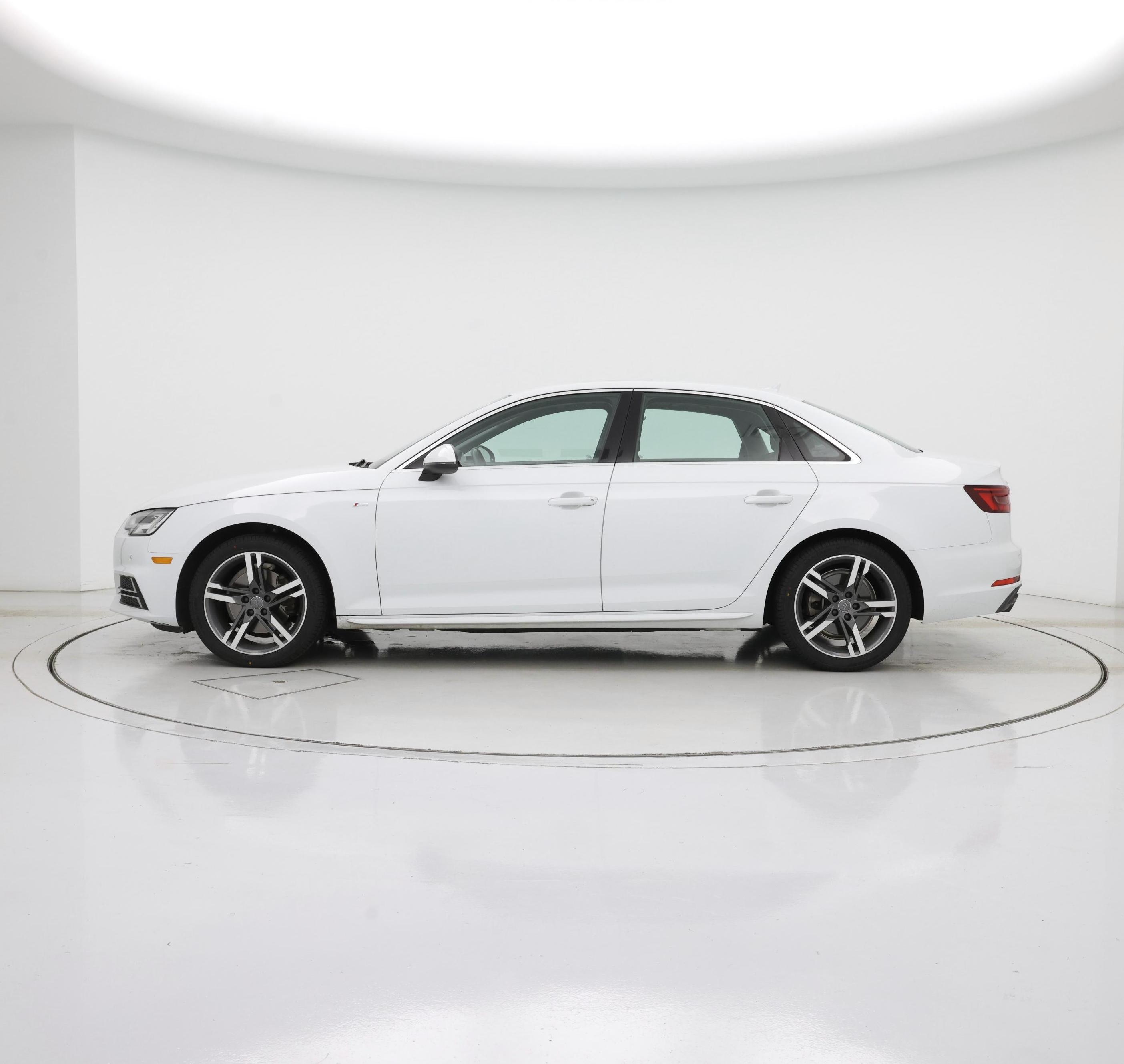 Thumbnail: 2018 Audi A4 - 3