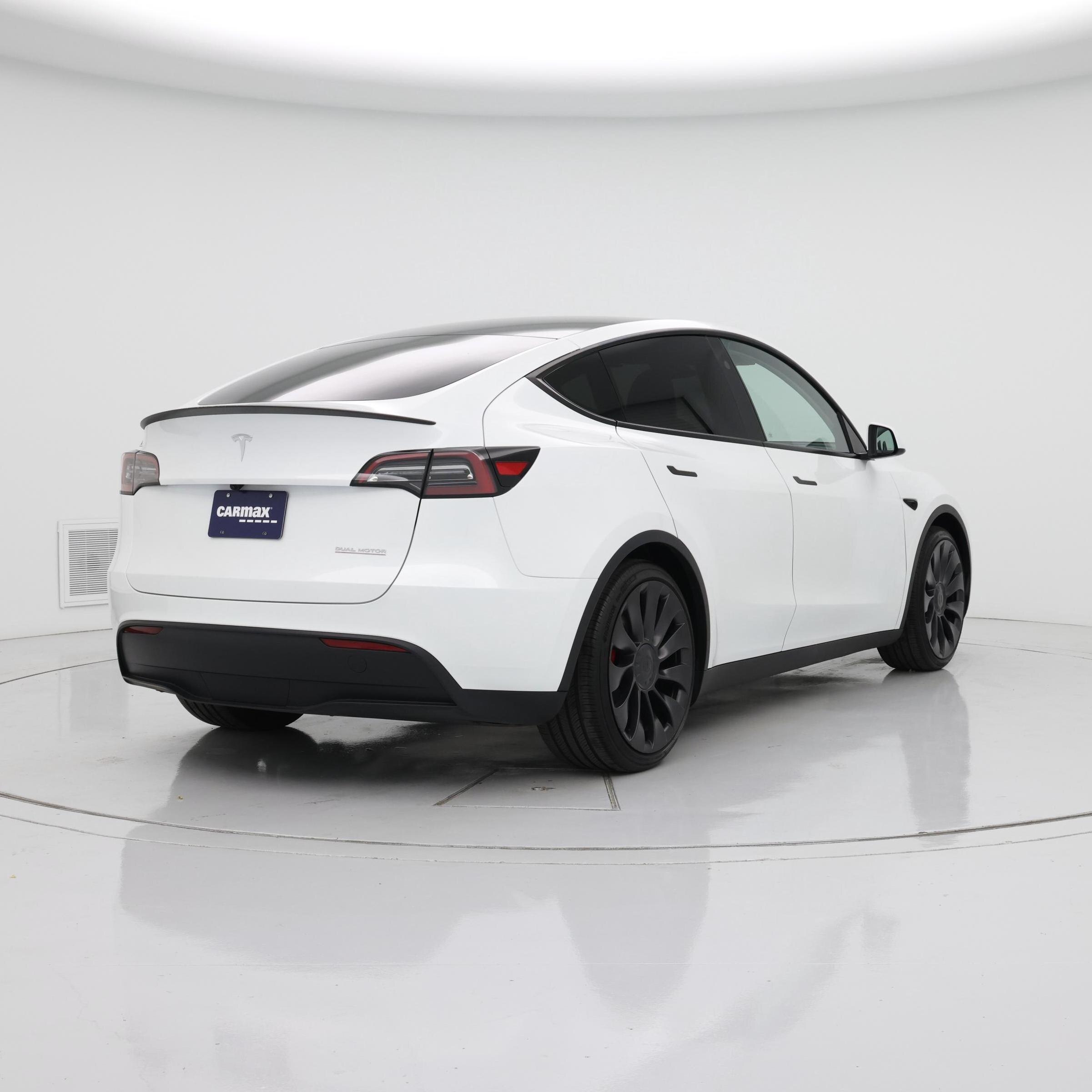 Thumbnail: 2024 Tesla Model Y - 8