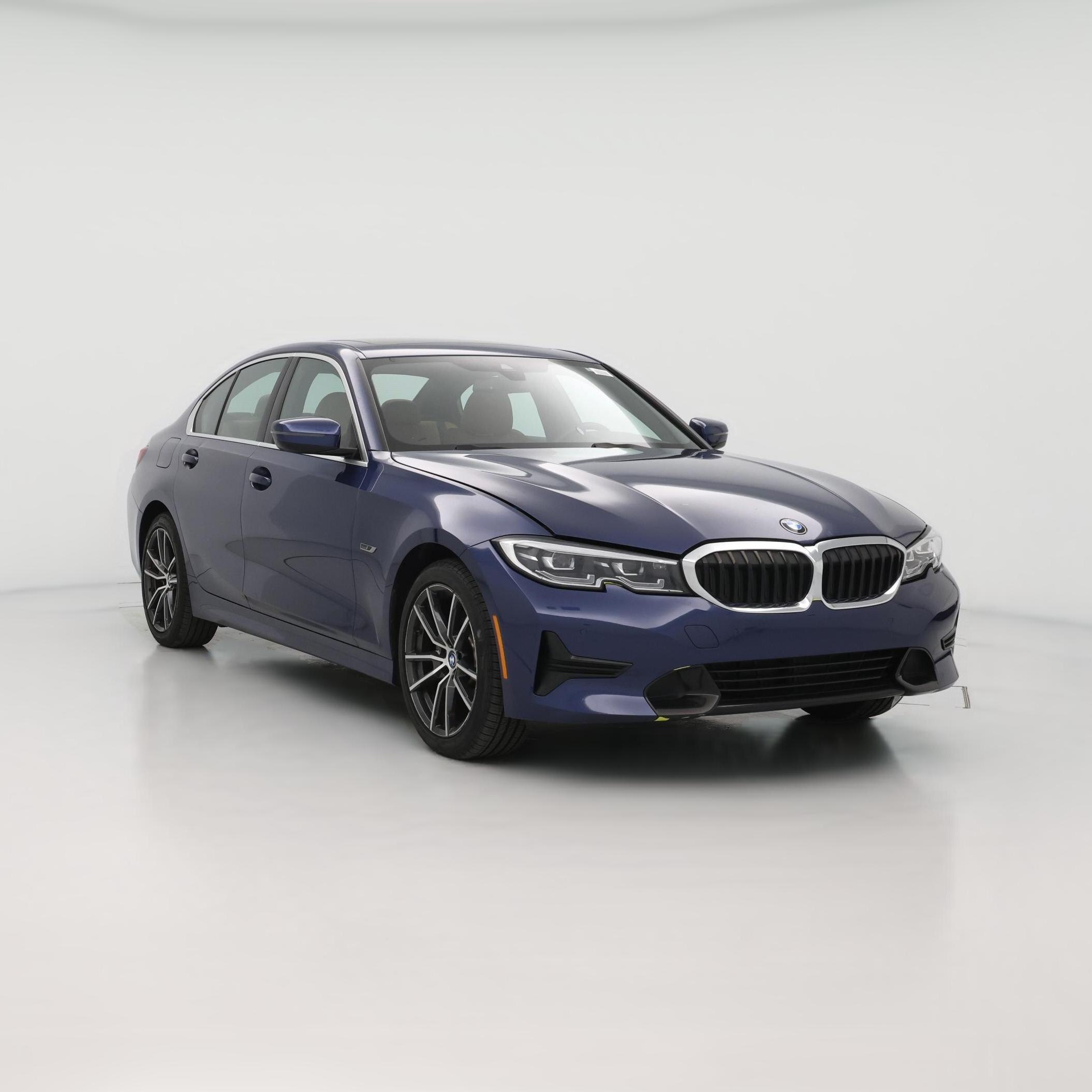 Thumbnail: 2022 BMW 3 Series - 1