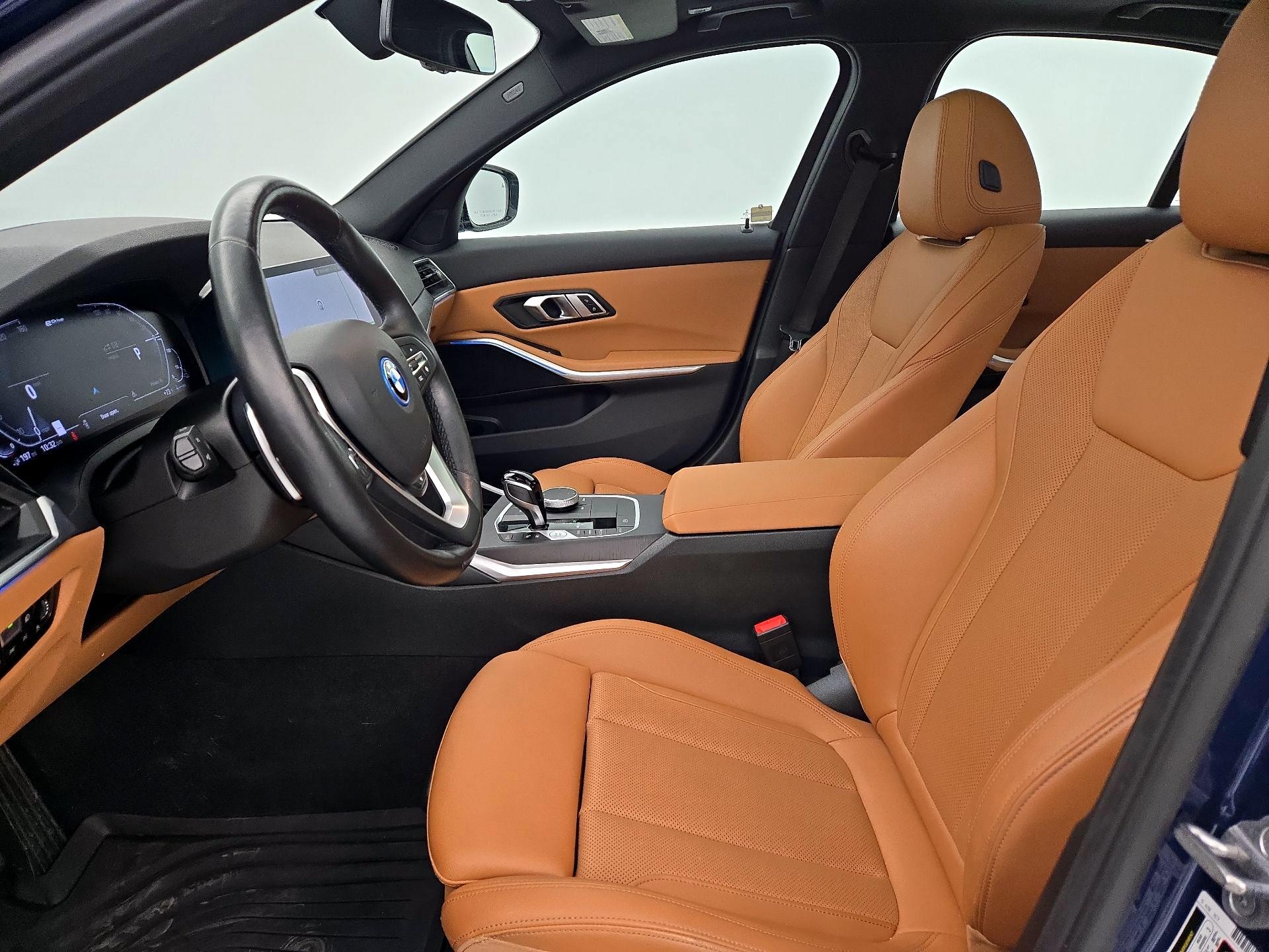Thumbnail: 2022 BMW 3 Series - 11