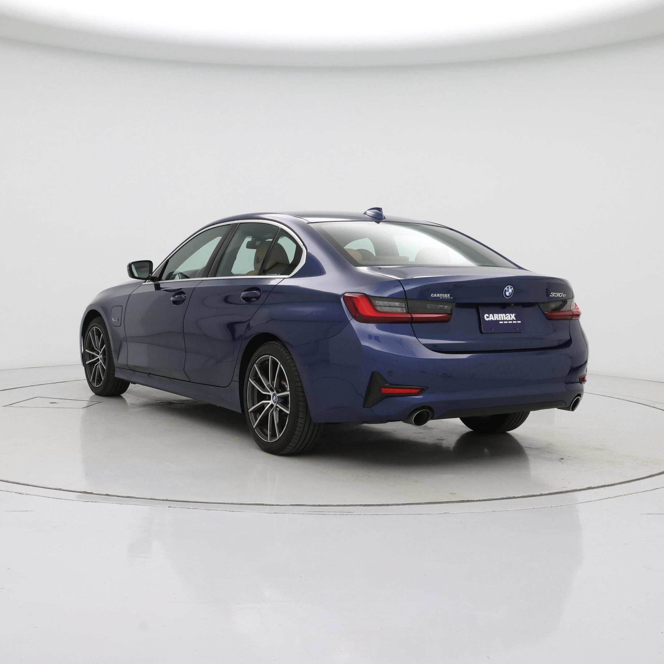 Thumbnail: 2022 BMW 3 Series - 2