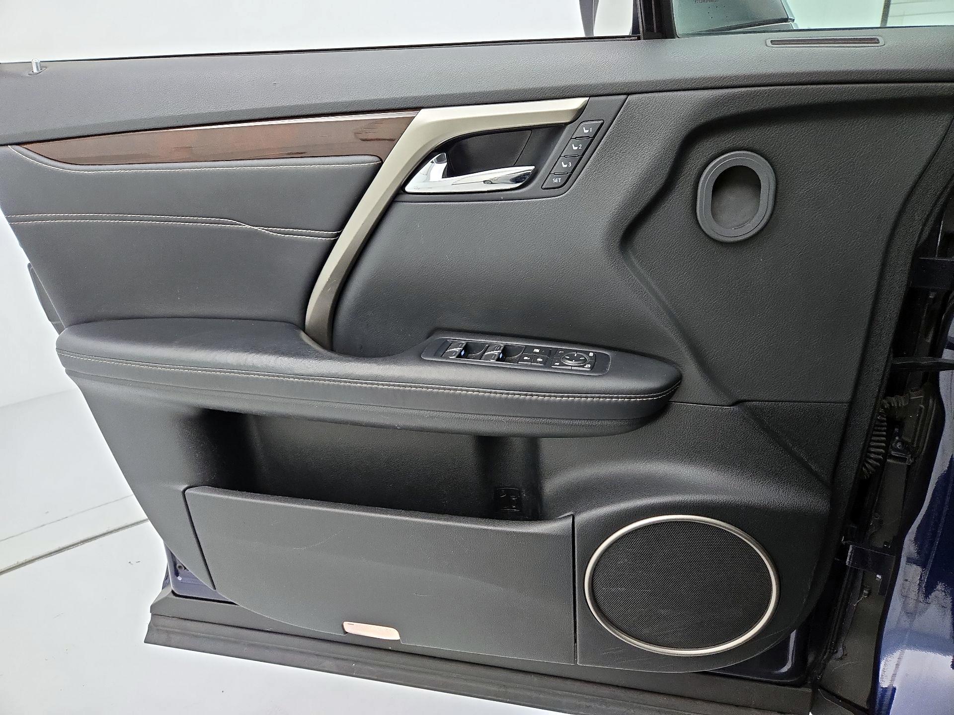 Thumbnail: 2017 Lexus RX - 12