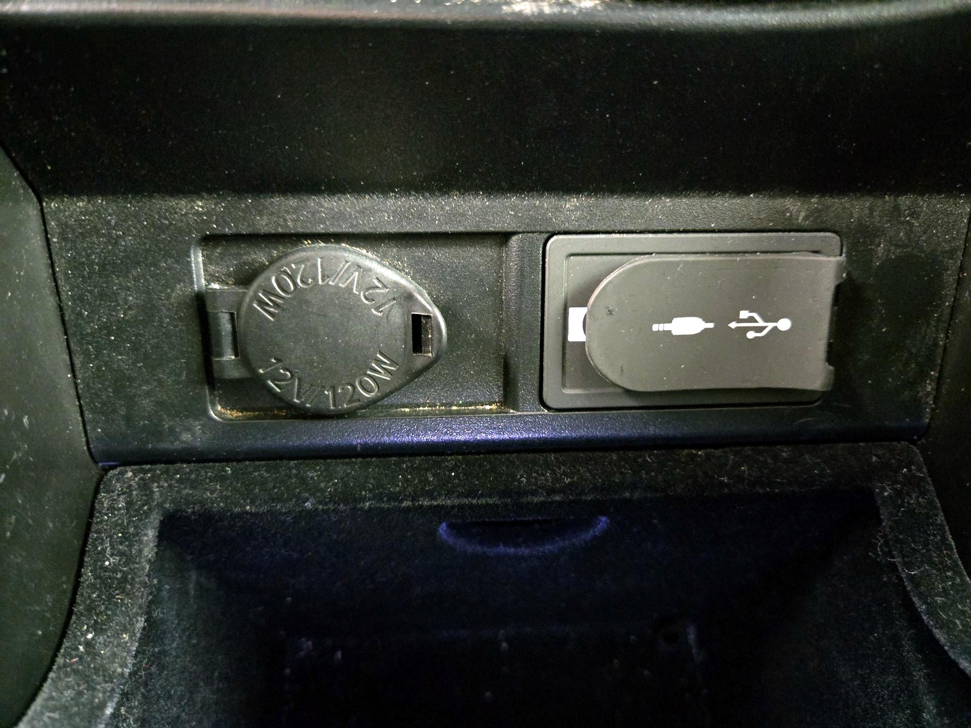 Thumbnail: 2017 Lexus RX - 19