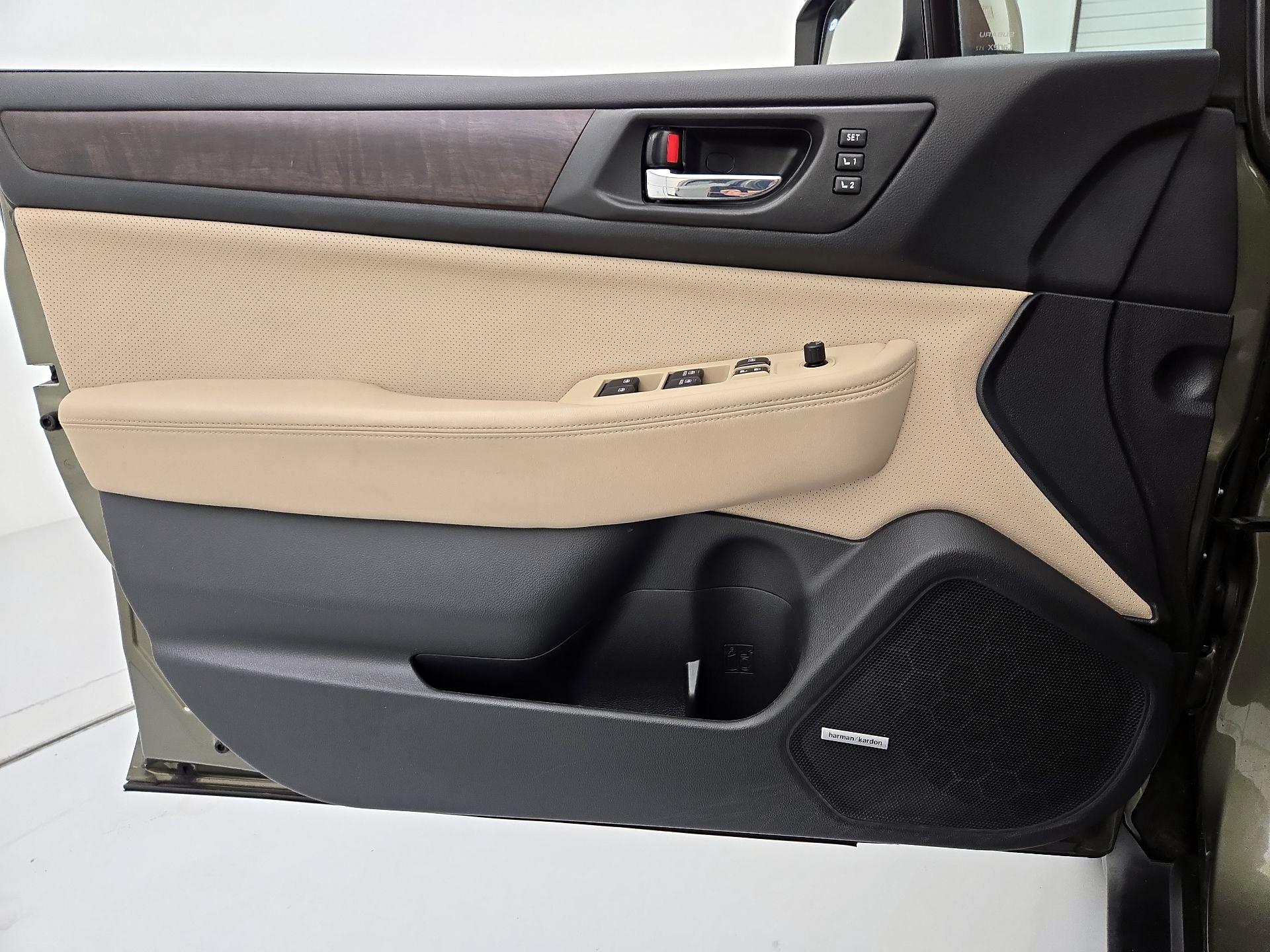 Thumbnail: 2015 Subaru Outback - 12