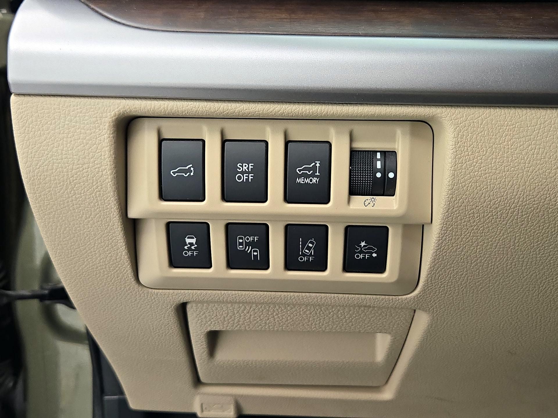 Thumbnail: 2015 Subaru Outback - 13