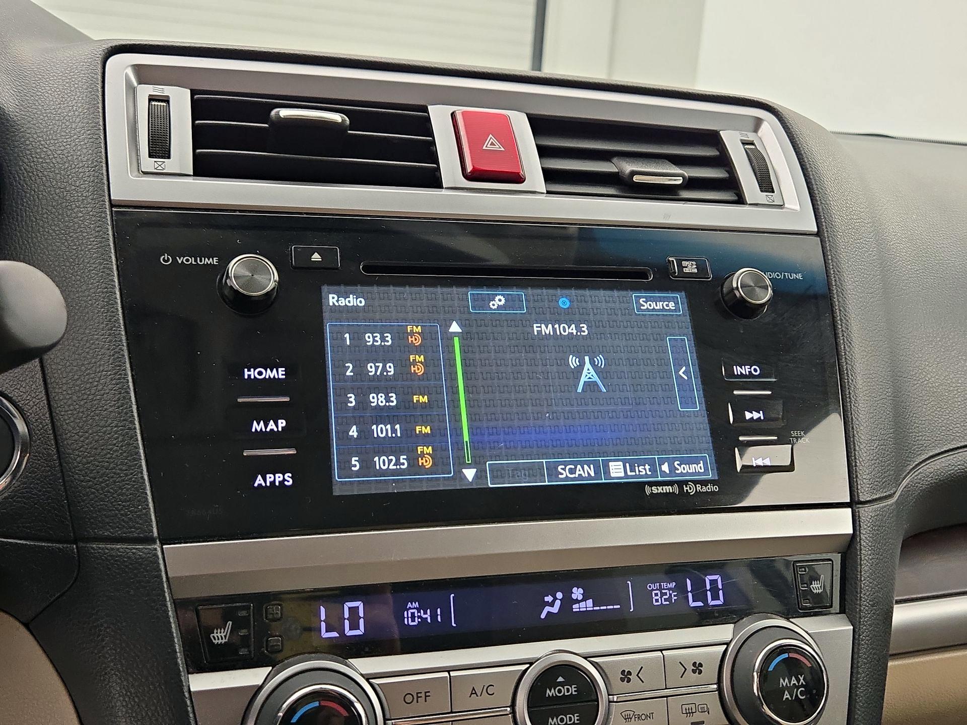 Thumbnail: 2015 Subaru Outback - 16