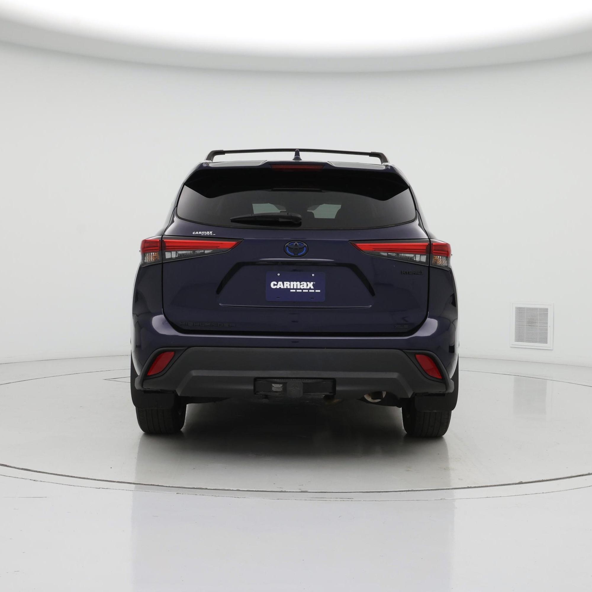 Thumbnail: 2023 Toyota Highlander - 6