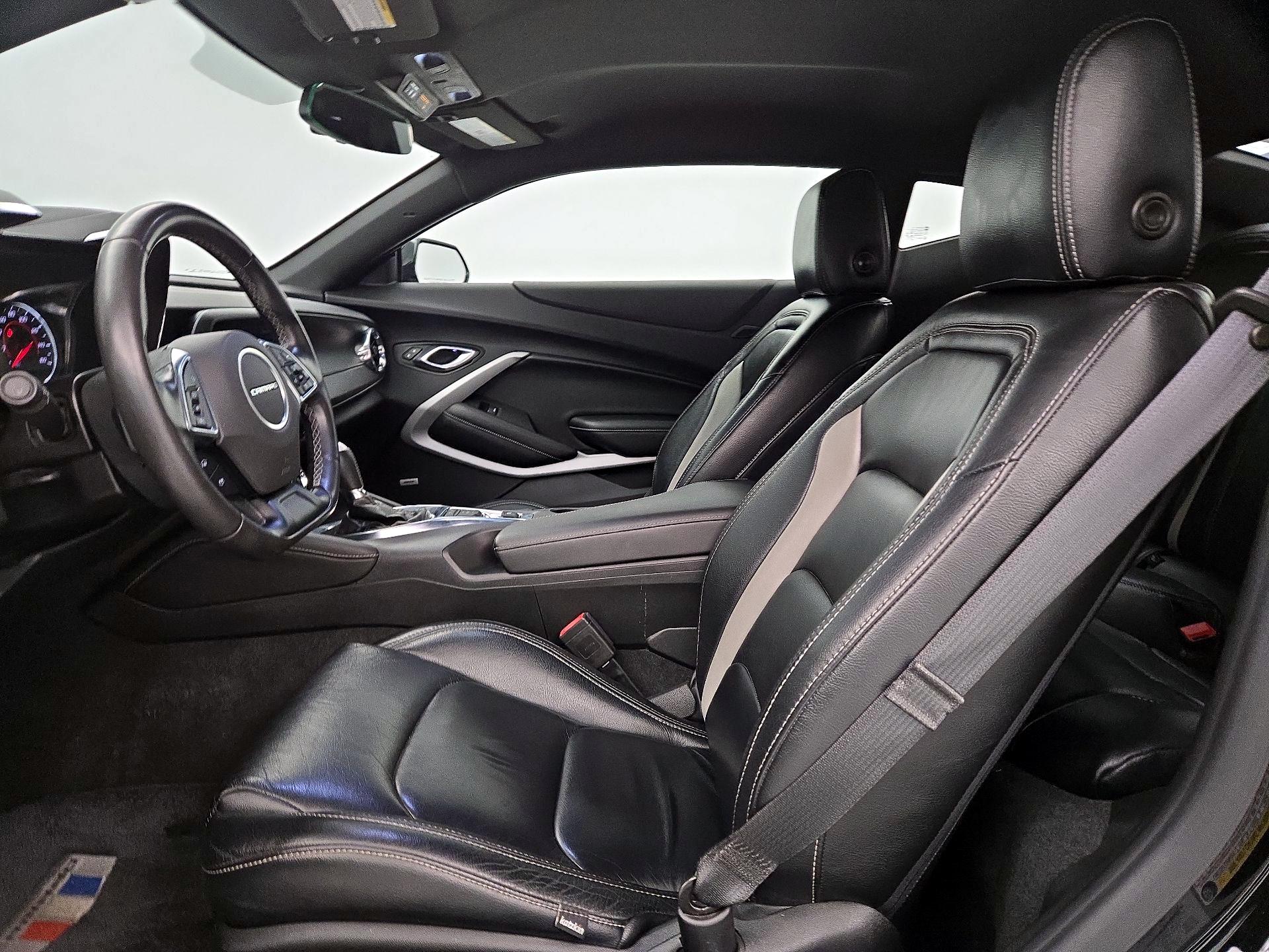 Thumbnail: 2020 Chevrolet Camaro - 11