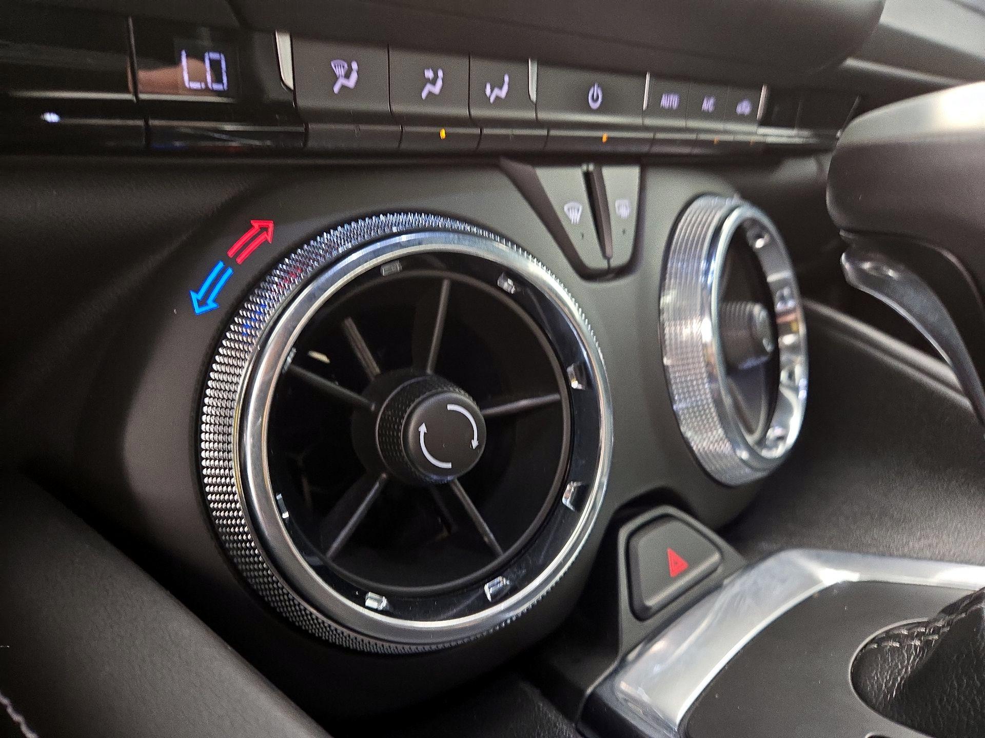 Thumbnail: 2020 Chevrolet Camaro - 15
