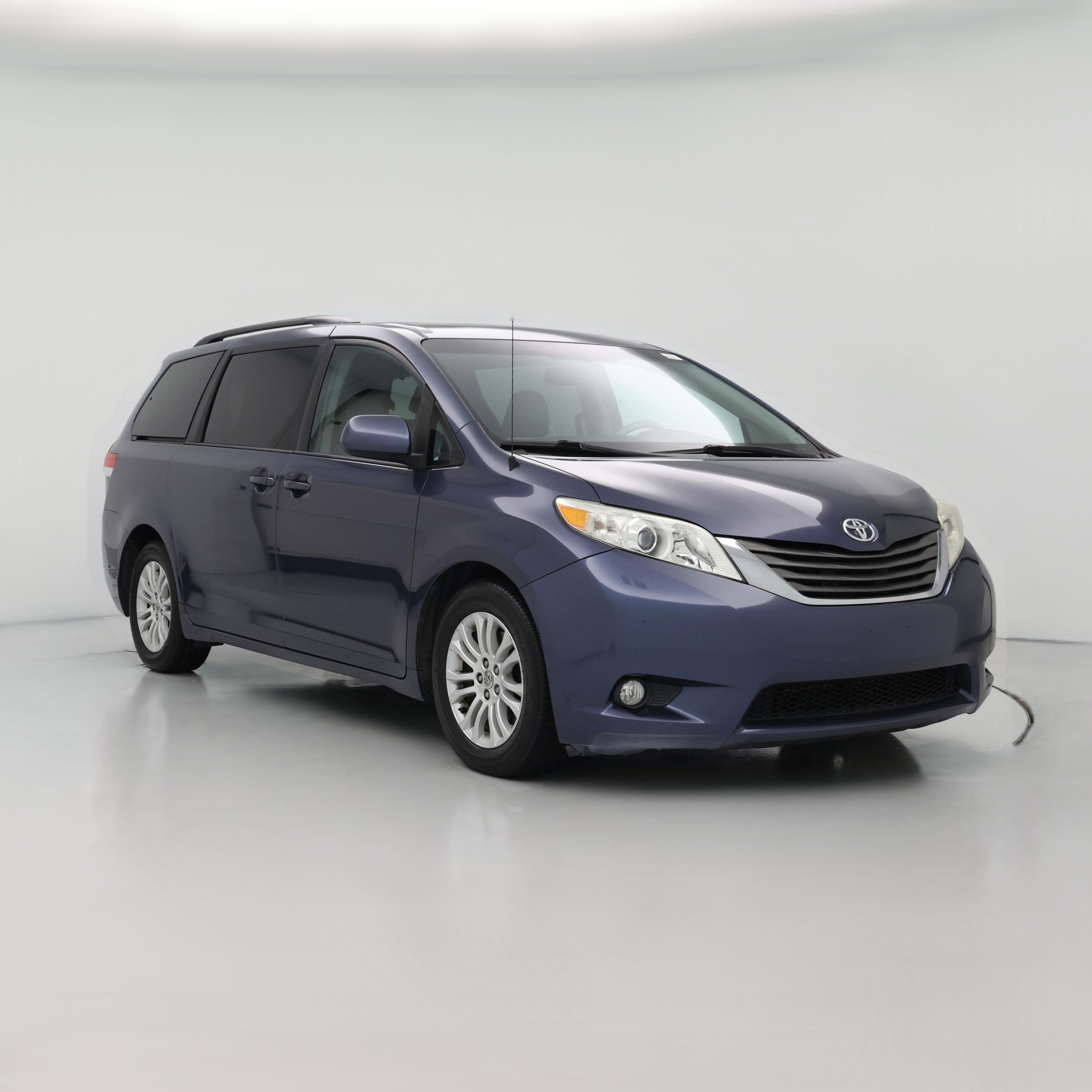 Thumbnail: 2014 Toyota Sienna - 1