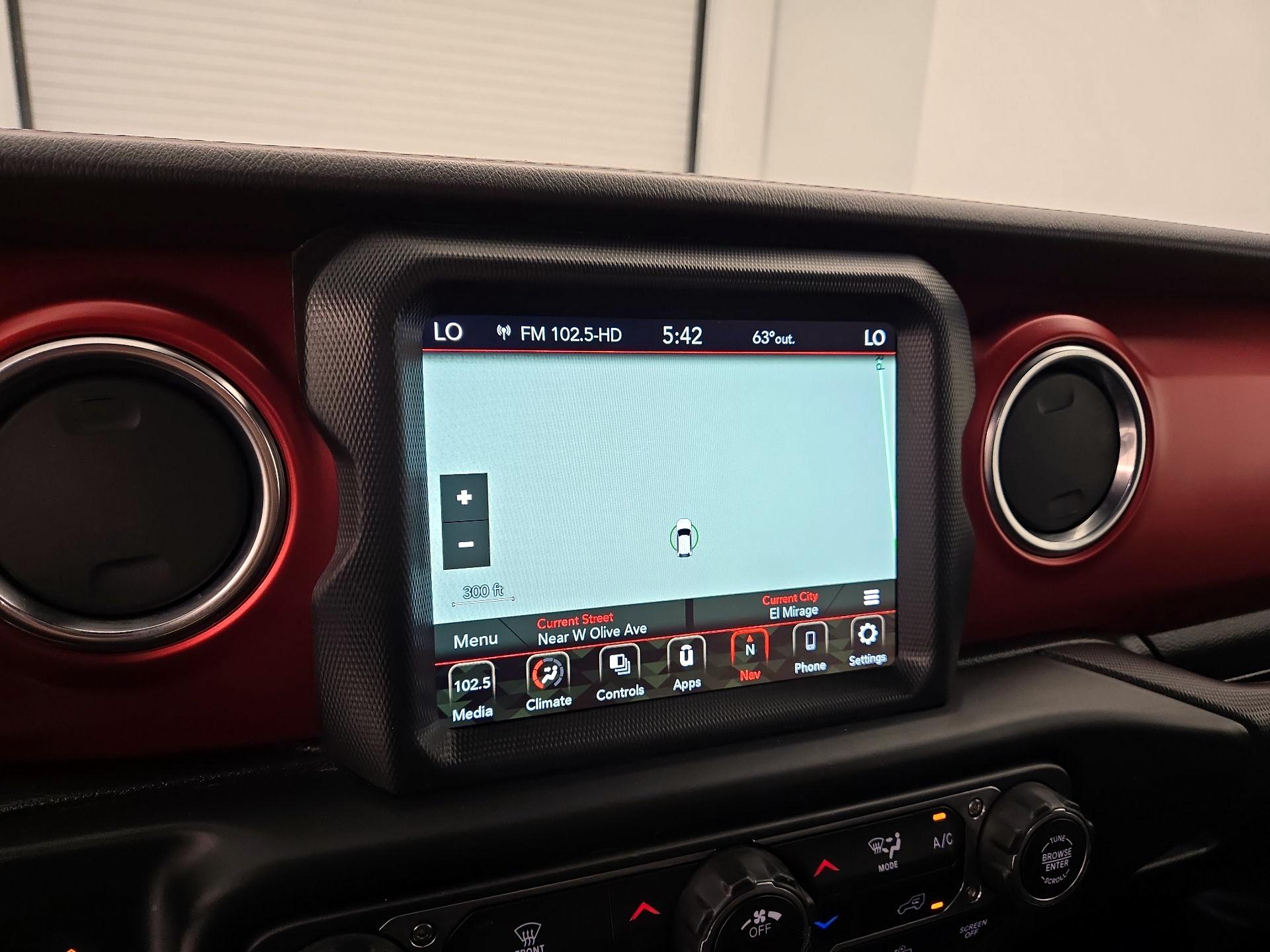 Thumbnail: 2021 Jeep Gladiator - 14