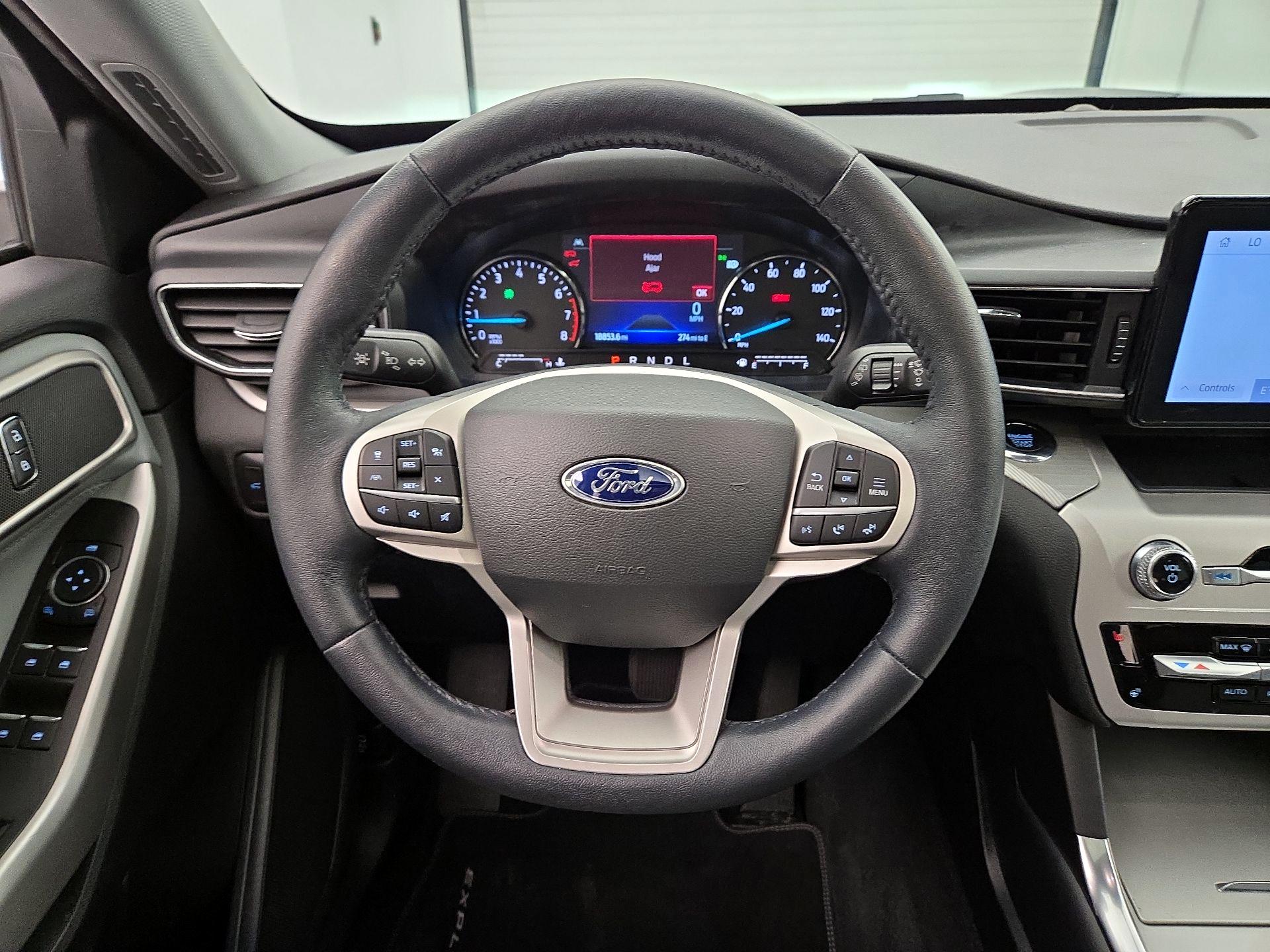 Thumbnail: 2022 Ford Explorer - 10