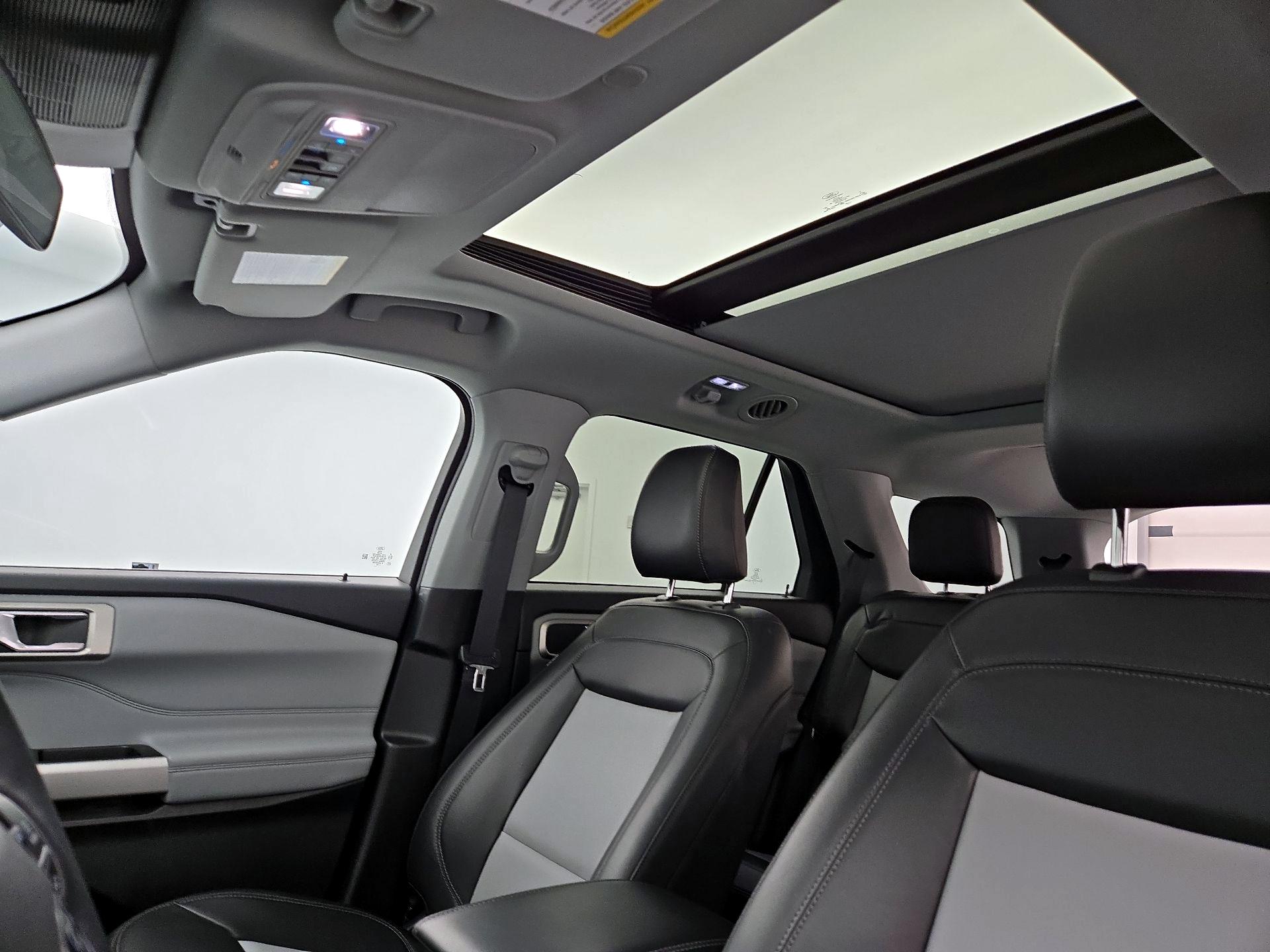 Thumbnail: 2022 Ford Explorer - 20