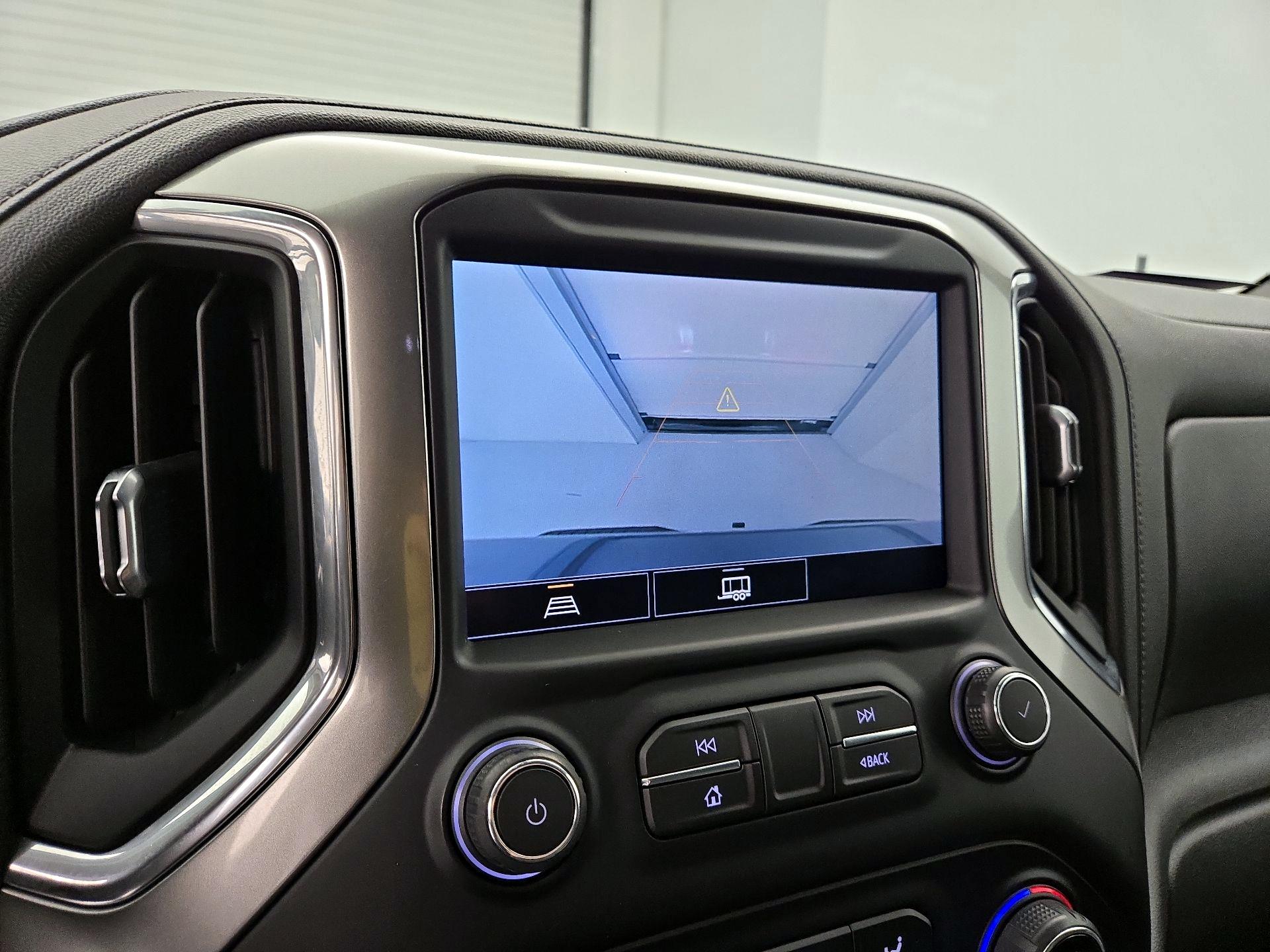 Thumbnail: 2021 Chevrolet Silverado 1500 - 14