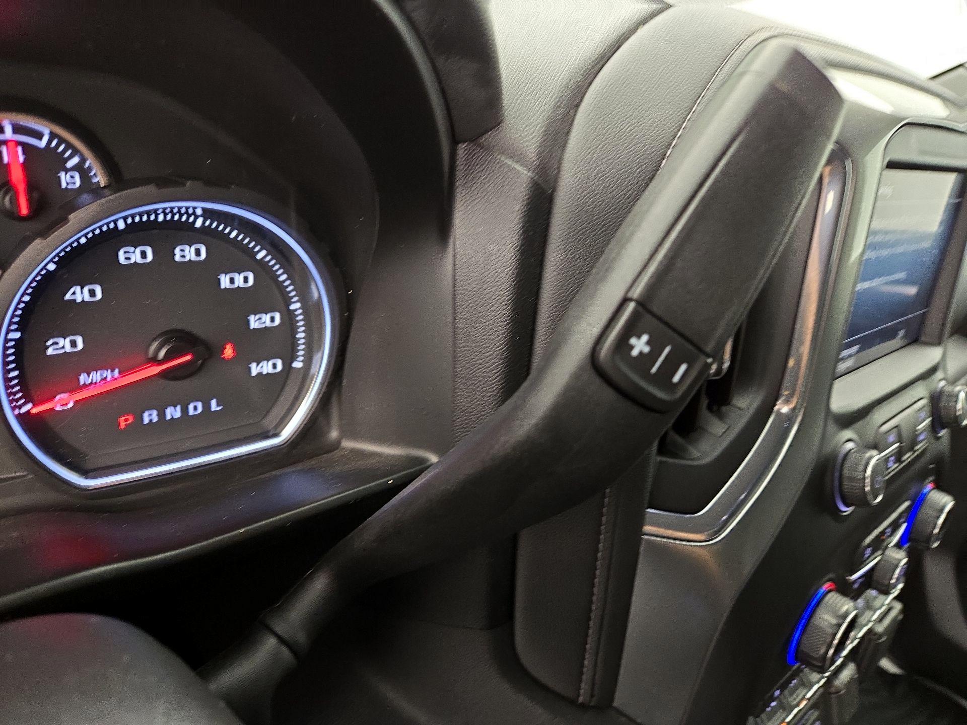 Thumbnail: 2021 Chevrolet Silverado 1500 - 17