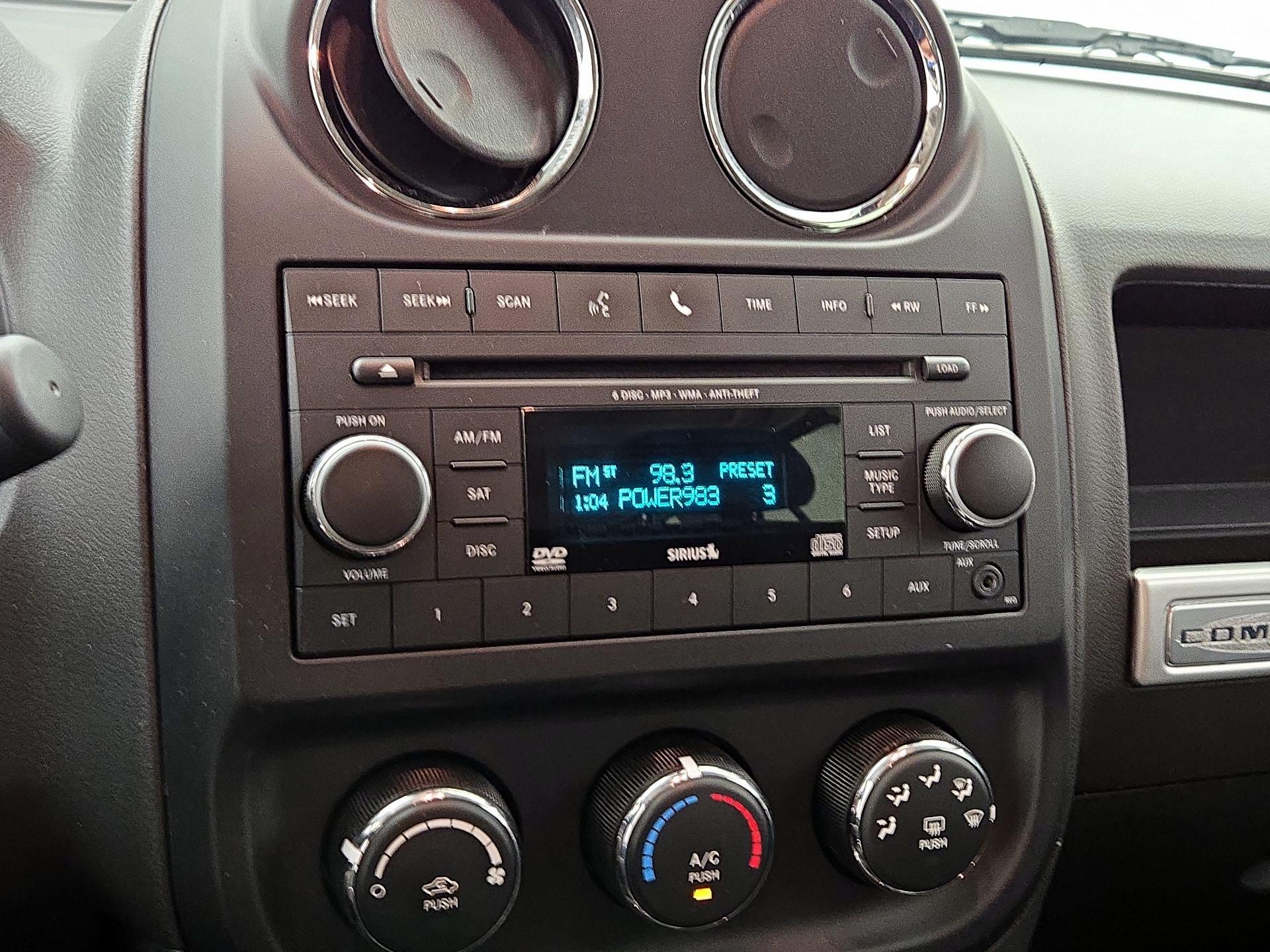 Thumbnail: 2016 Jeep Compass - 13