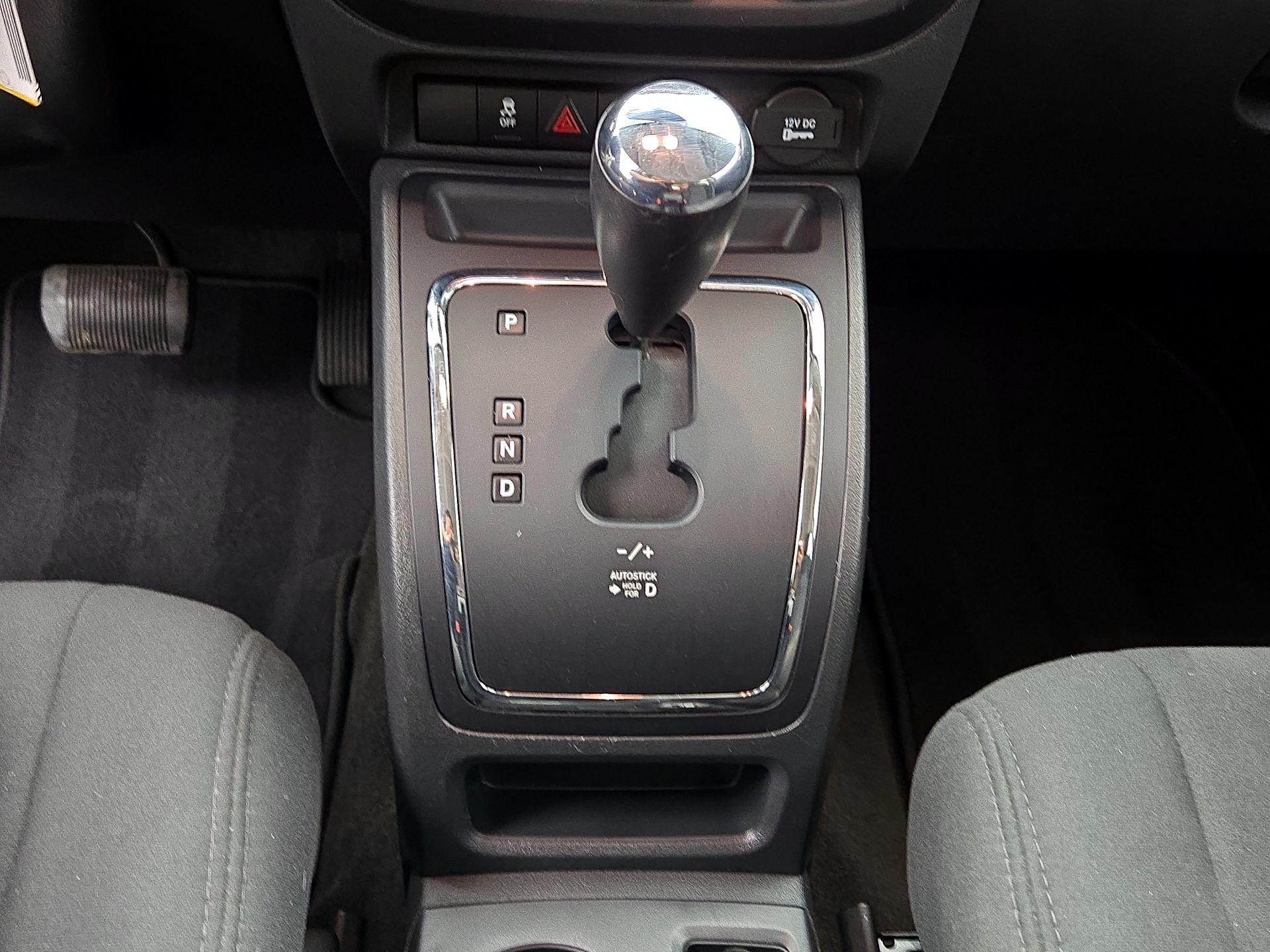 Thumbnail: 2016 Jeep Compass - 15