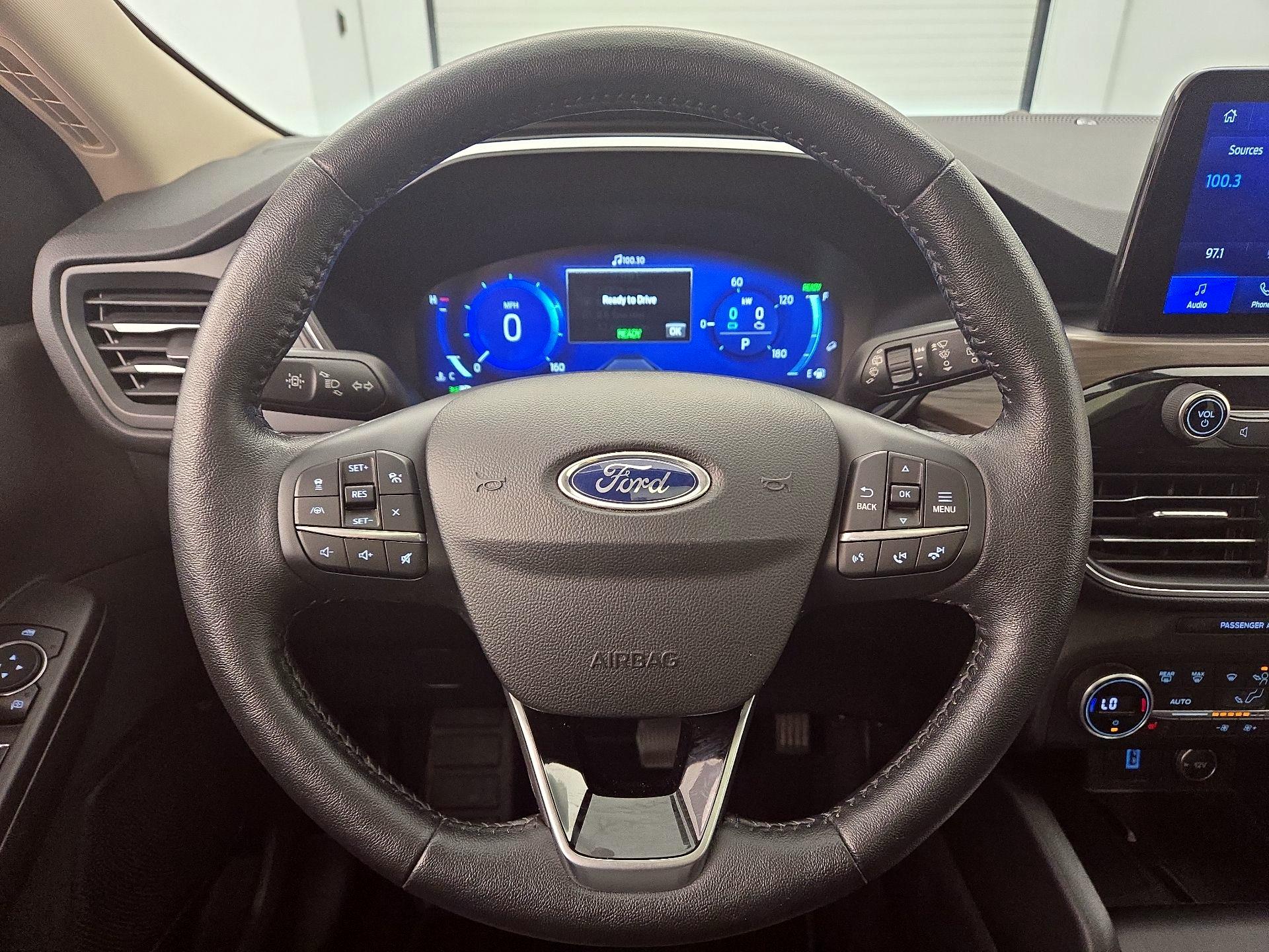 Thumbnail: 2020 Ford Escape - 10