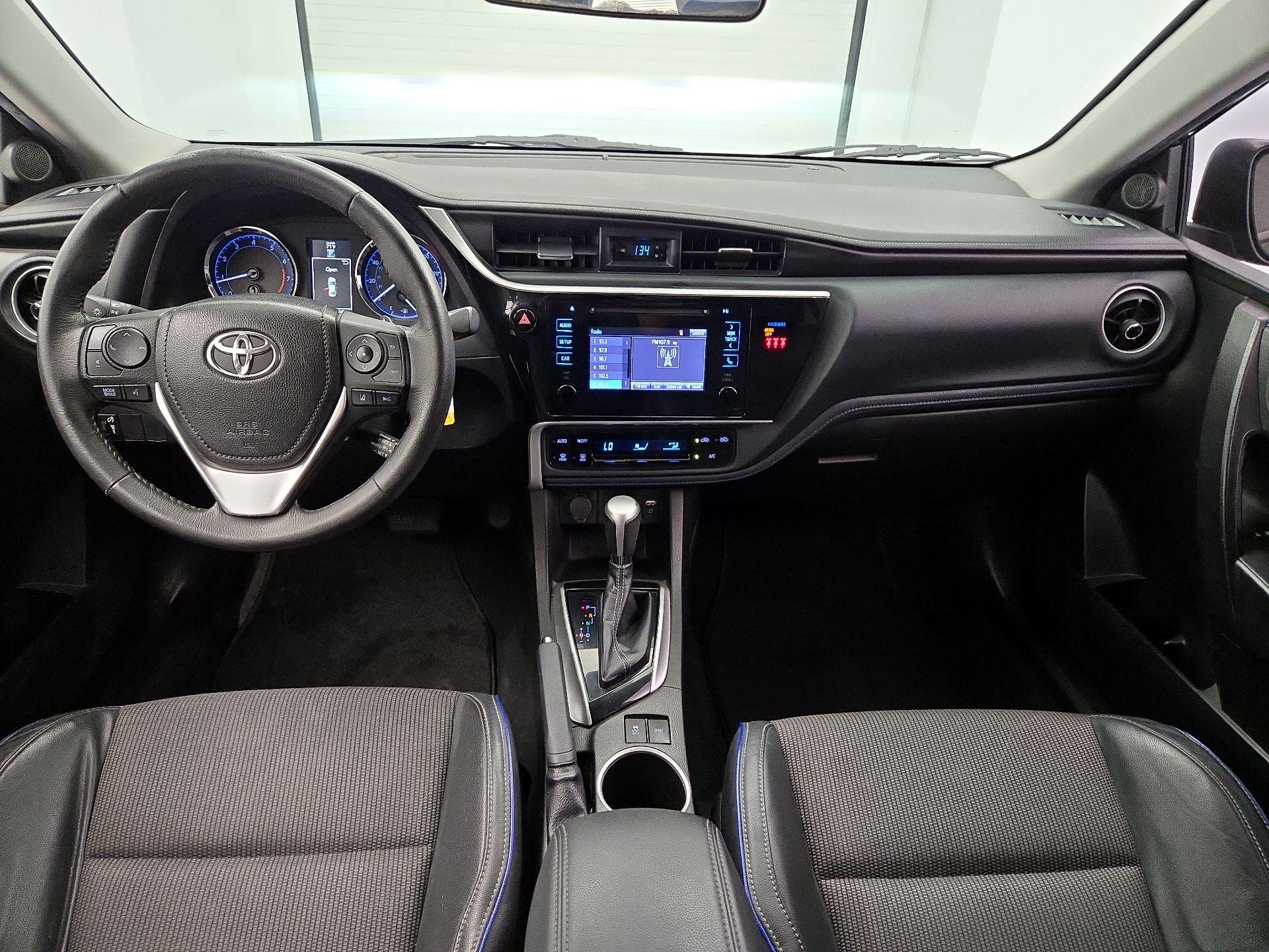 Thumbnail: 2018 Toyota Corolla - 9