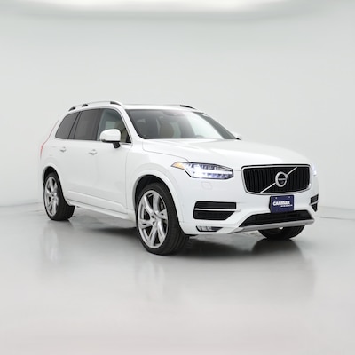 White 2018 Volvo XC90 T6 Momentum