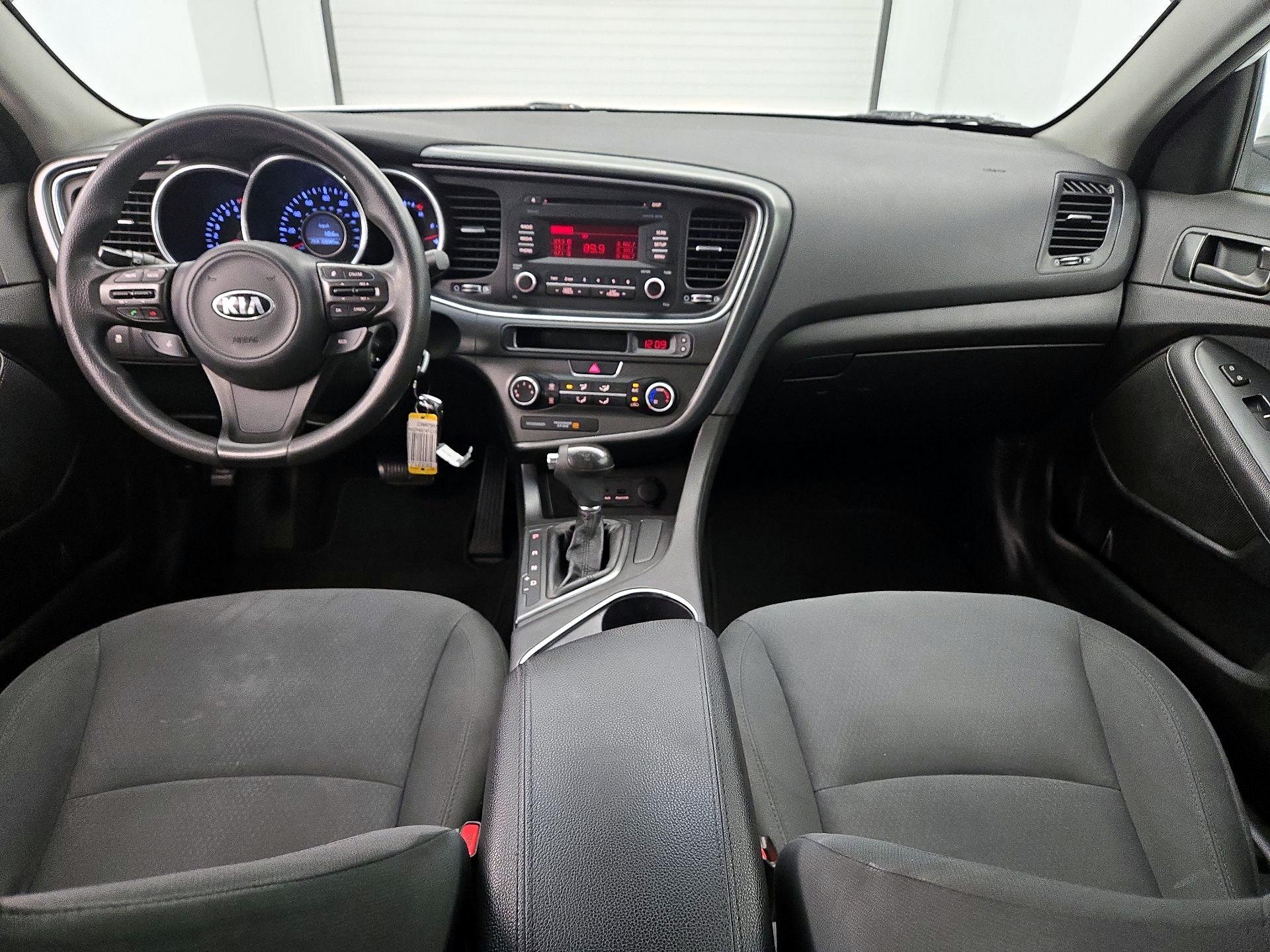 Thumbnail: 2015 Kia Optima - 9
