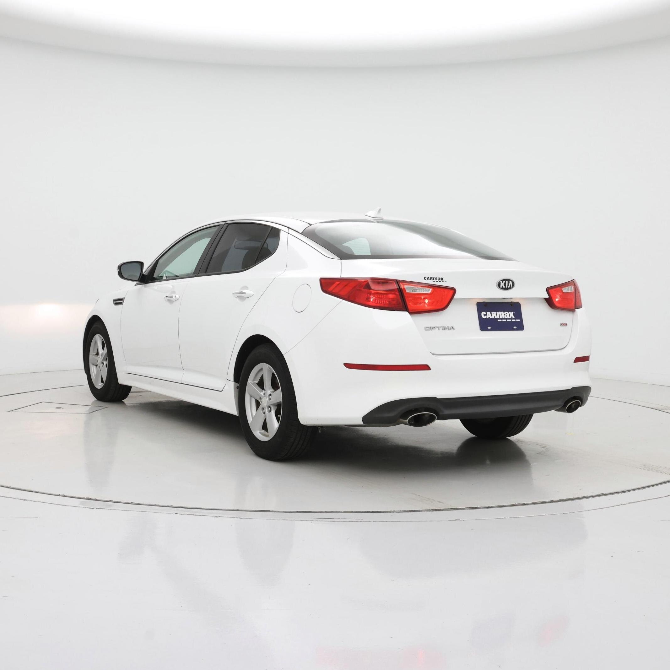 Thumbnail: 2015 Kia Optima - 2