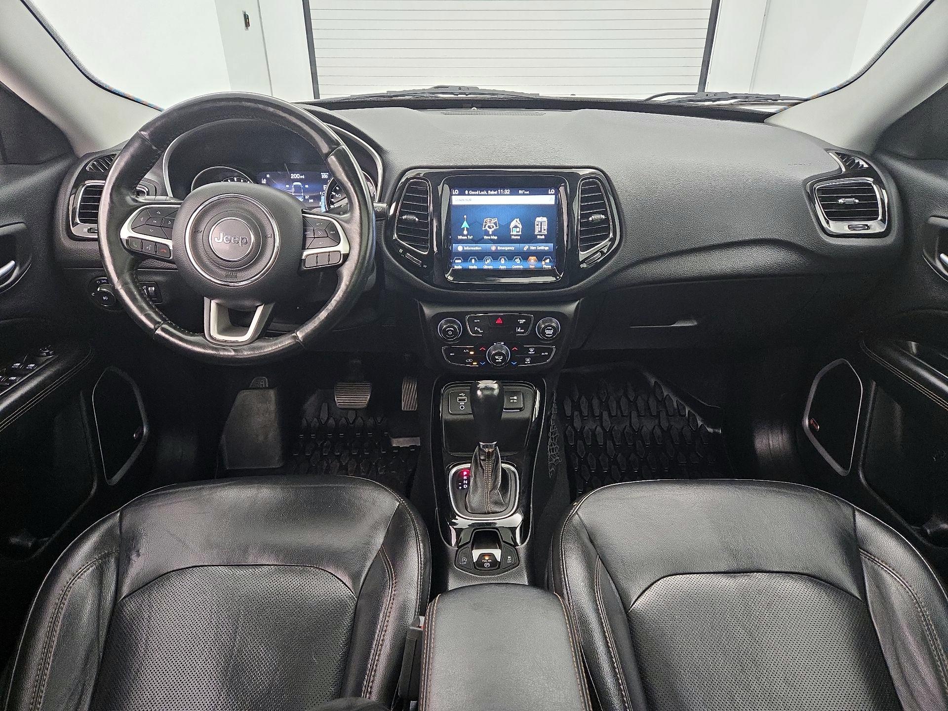 Thumbnail: 2018 Jeep Compass - 9