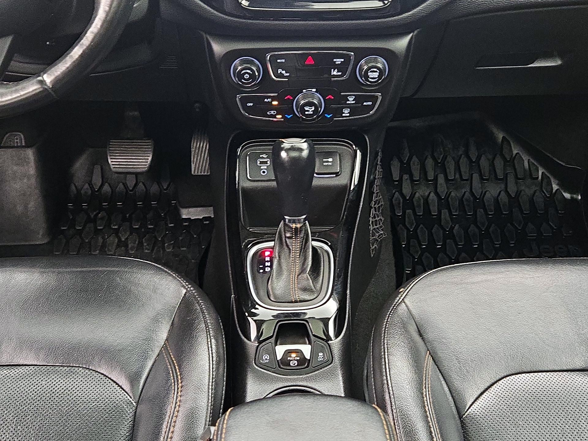 Thumbnail: 2018 Jeep Compass - 18