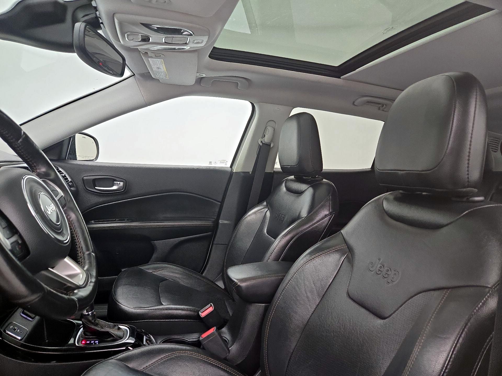 Thumbnail: 2018 Jeep Compass - 20